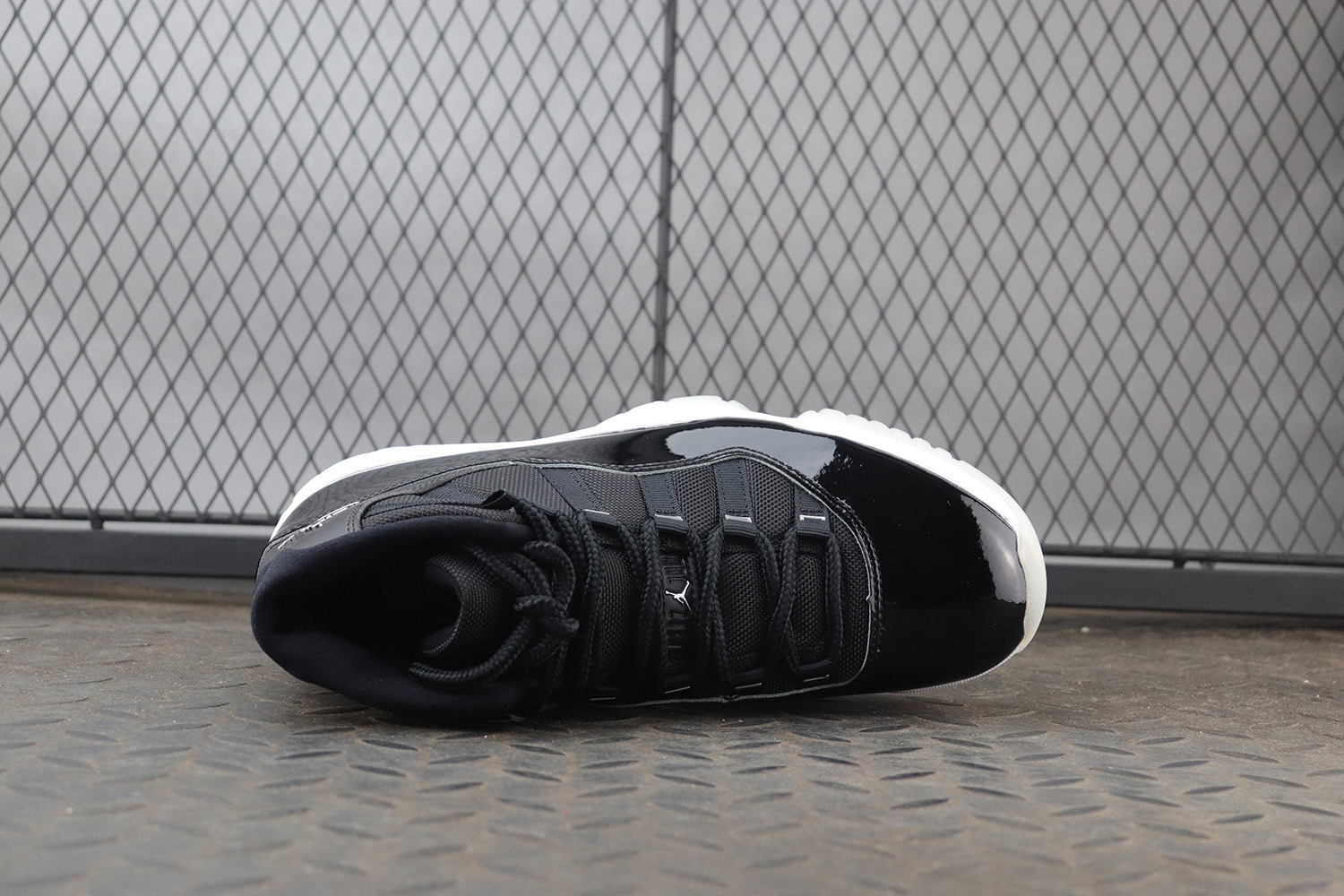 Jordan 11 Retro Black Clear/Jubilee