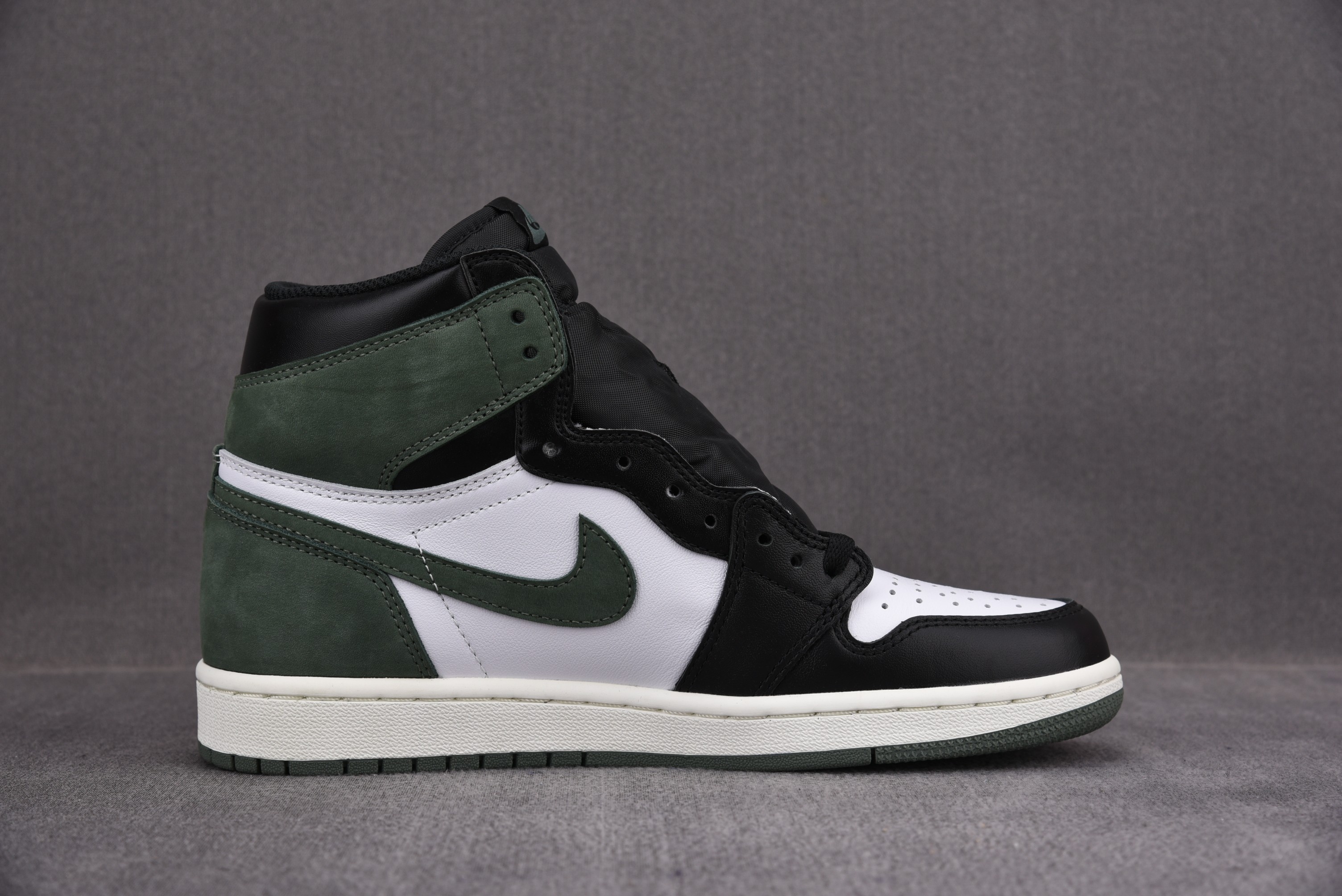 Jordan 1 Retro High Clay Green