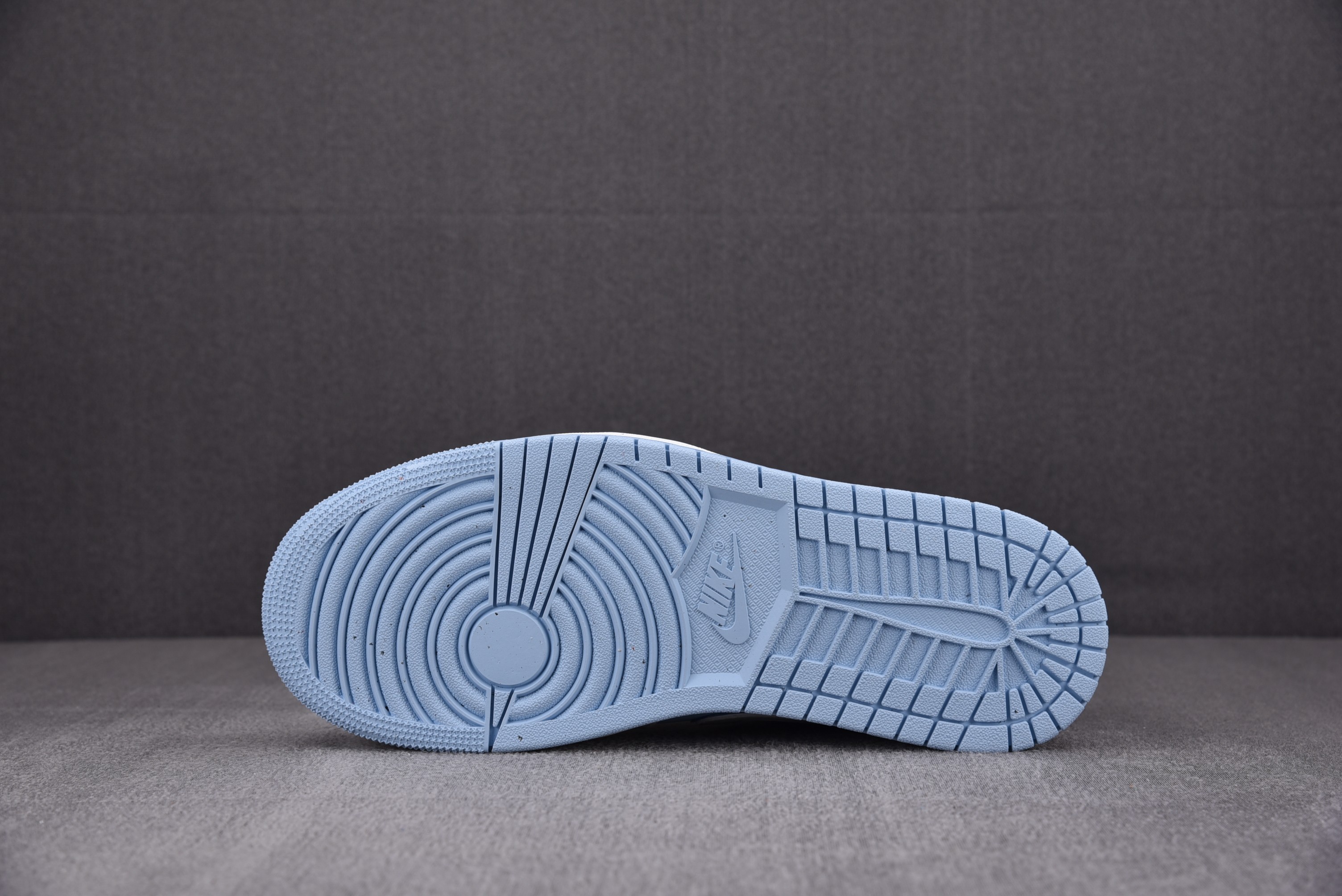 Jordan 1 Low SE Reverse Ice Blue (Women Size!!)