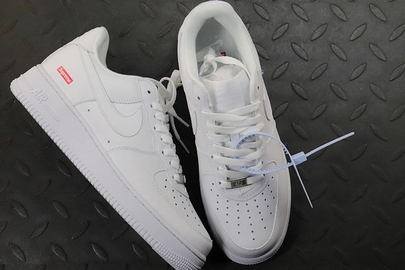 Nike Air Force 1 Low Supreme White