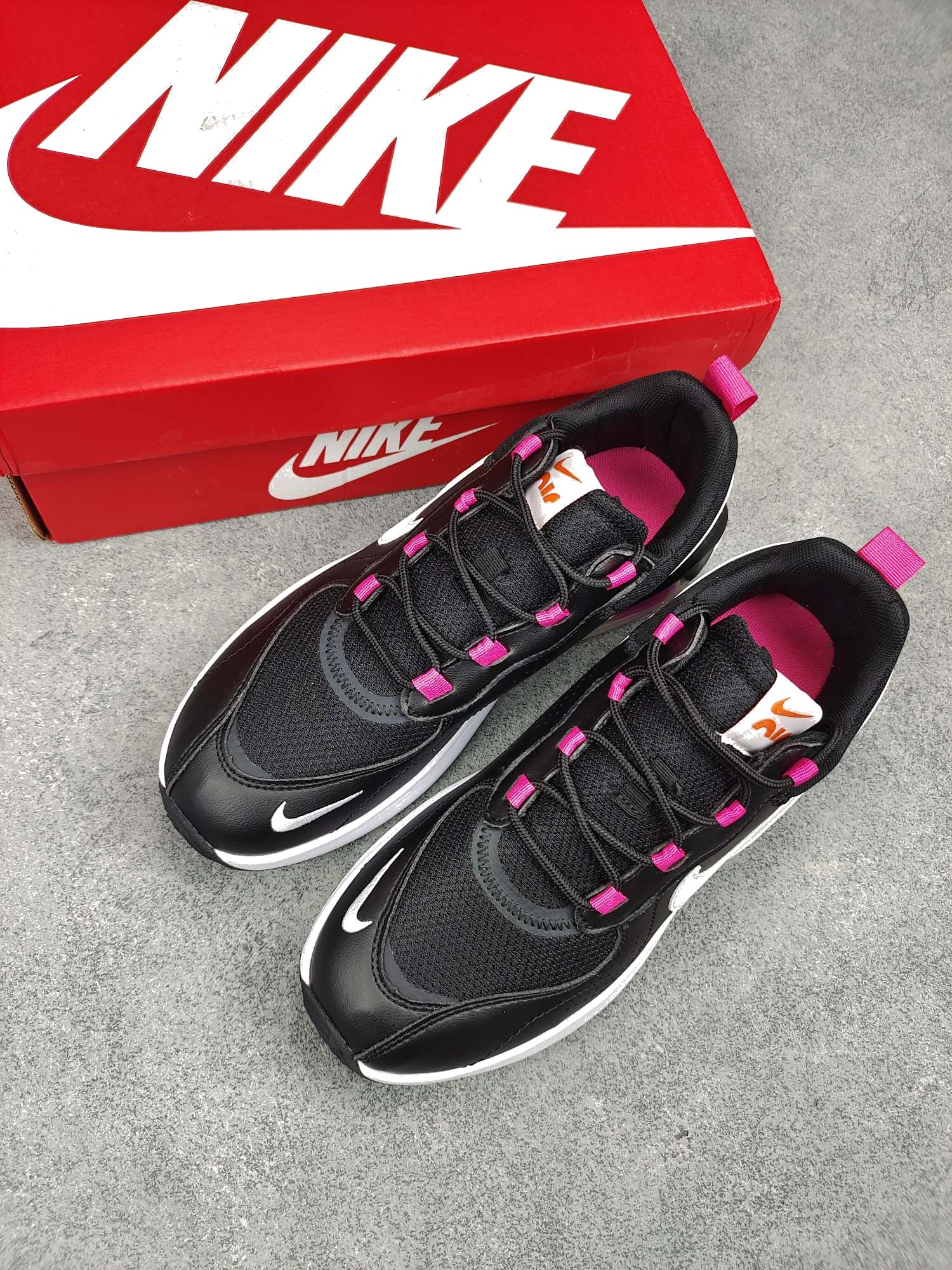 Nike Air Max Verona CI9842-001 Dames Schoenen