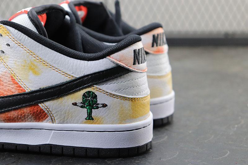 Nike SB Dunk Low Tie-Dye Rayguns 2019 - White