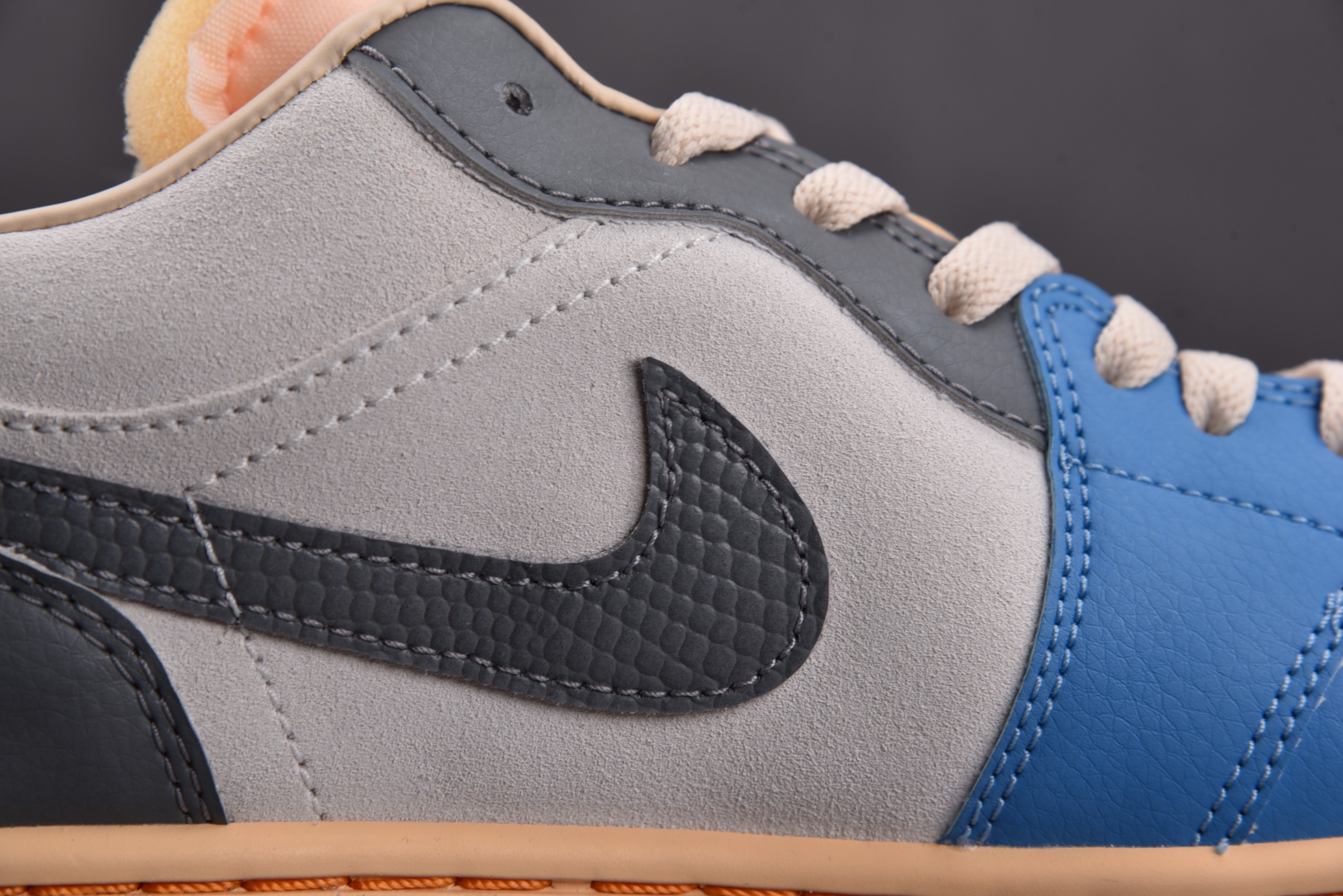 Jordan 1 Low Vintage UNC Grey