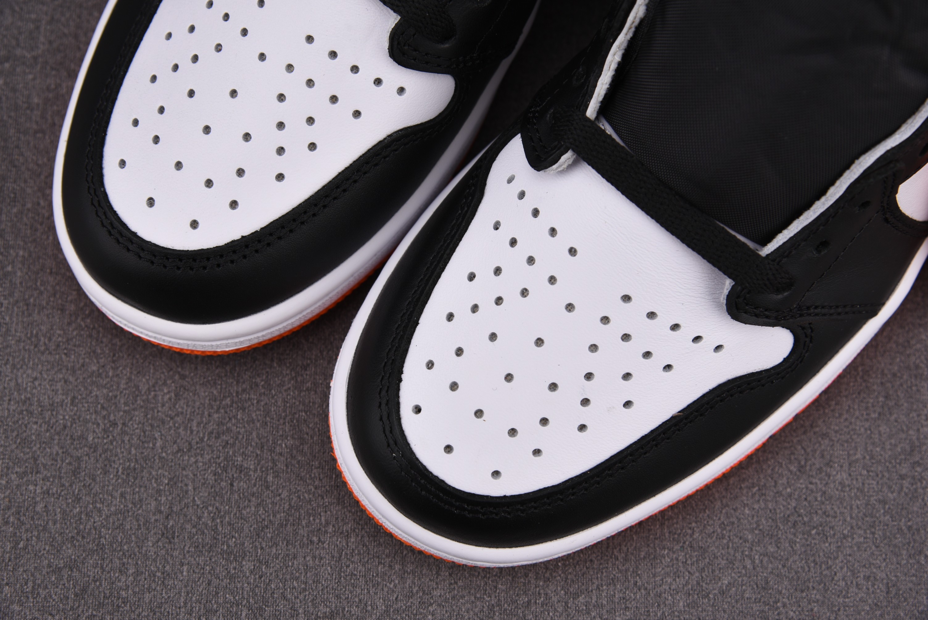 Jordan 1 Retro High Electro Orange