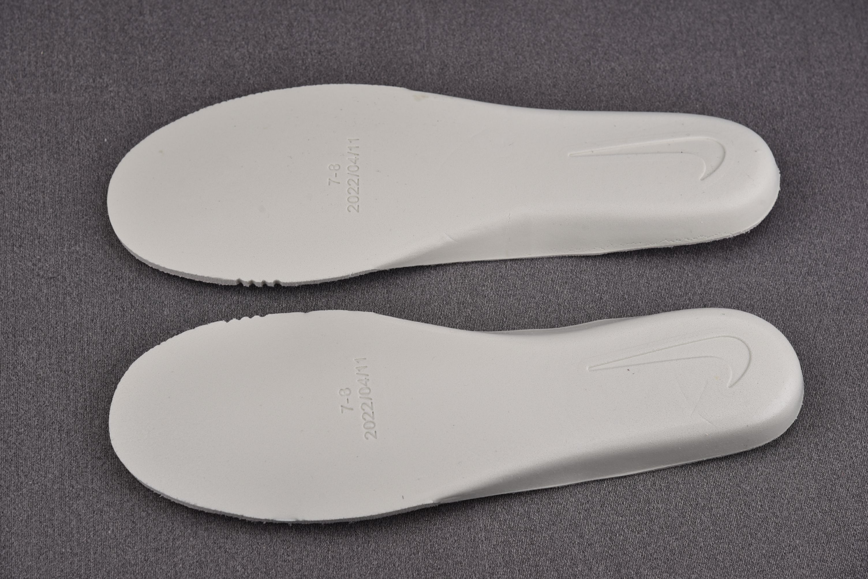 Nike SB Dunk Low Flash Tatoo Cream Grey Black