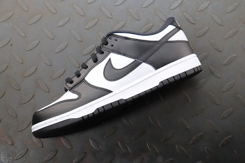 Nike Dunk Low Retro White Black Panda (2021)