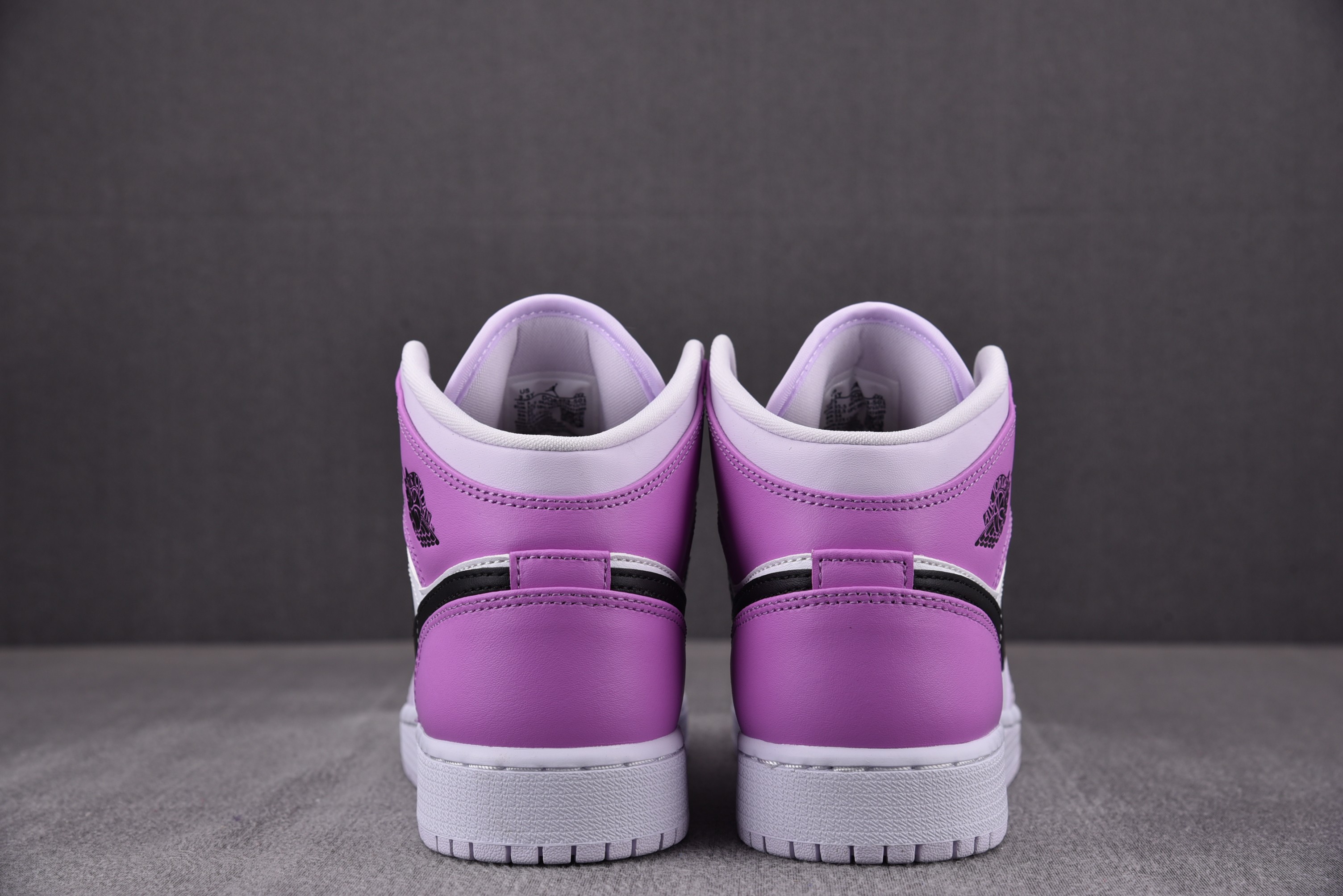 Jordan 1 Mid Barely Grape (GS)