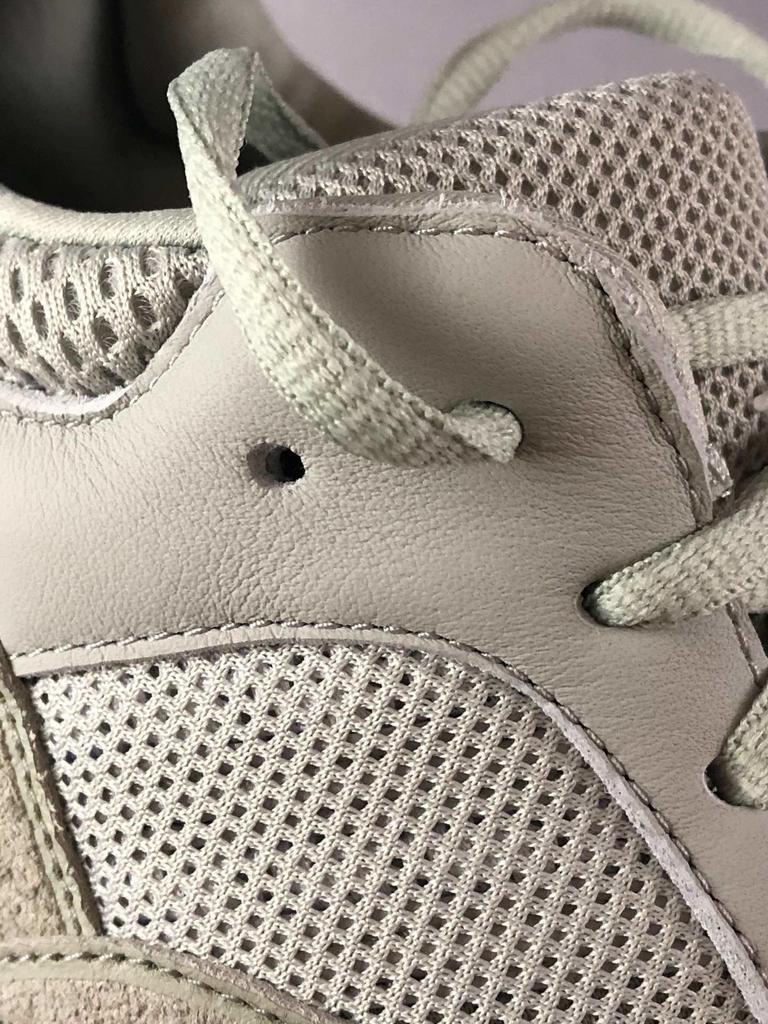 Adidas Yeezy Boost 700 Salt