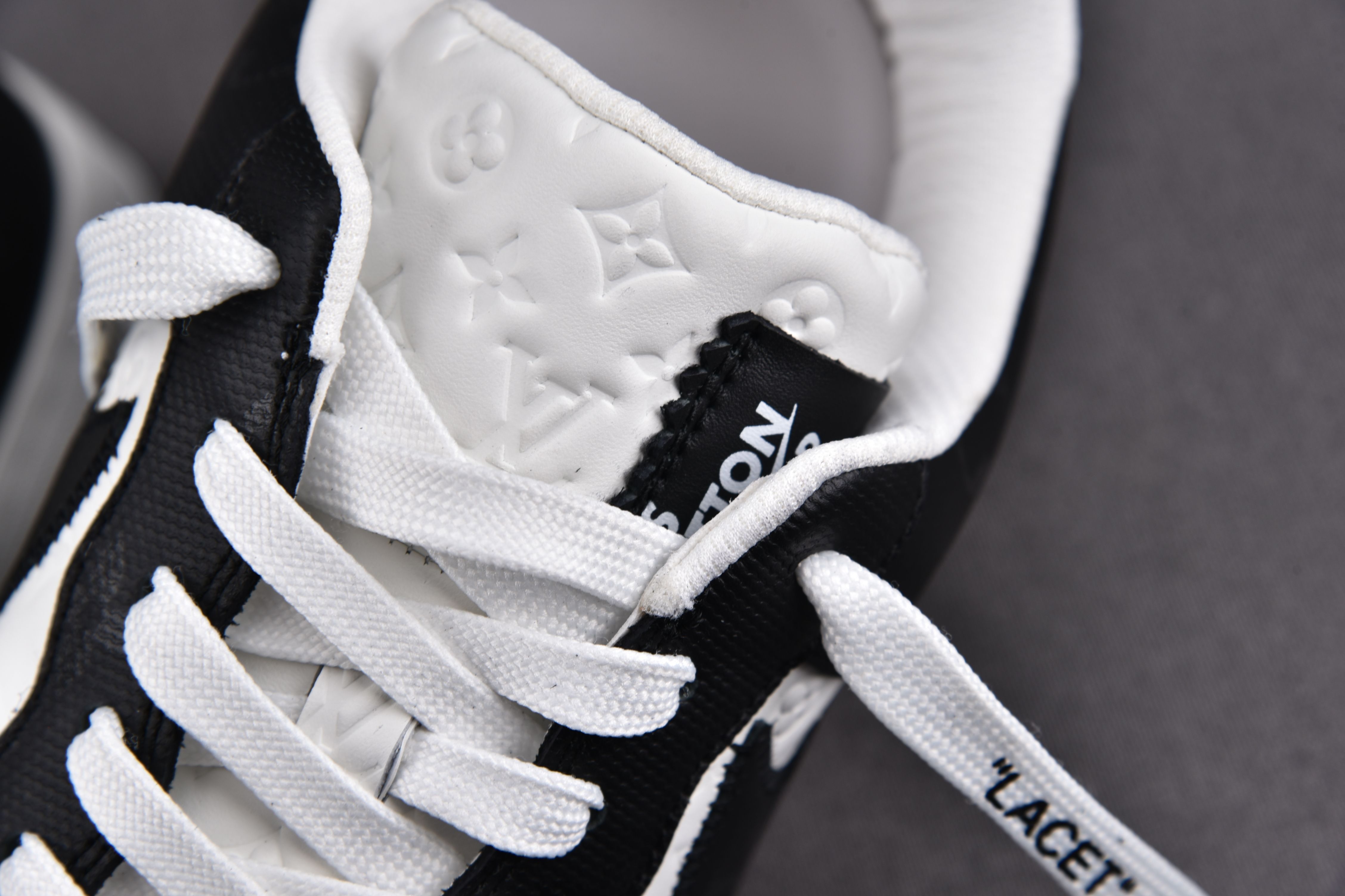 Nike Air Force 1 Low Louis Vuitton Royal Black White (Be careful about the size!!)