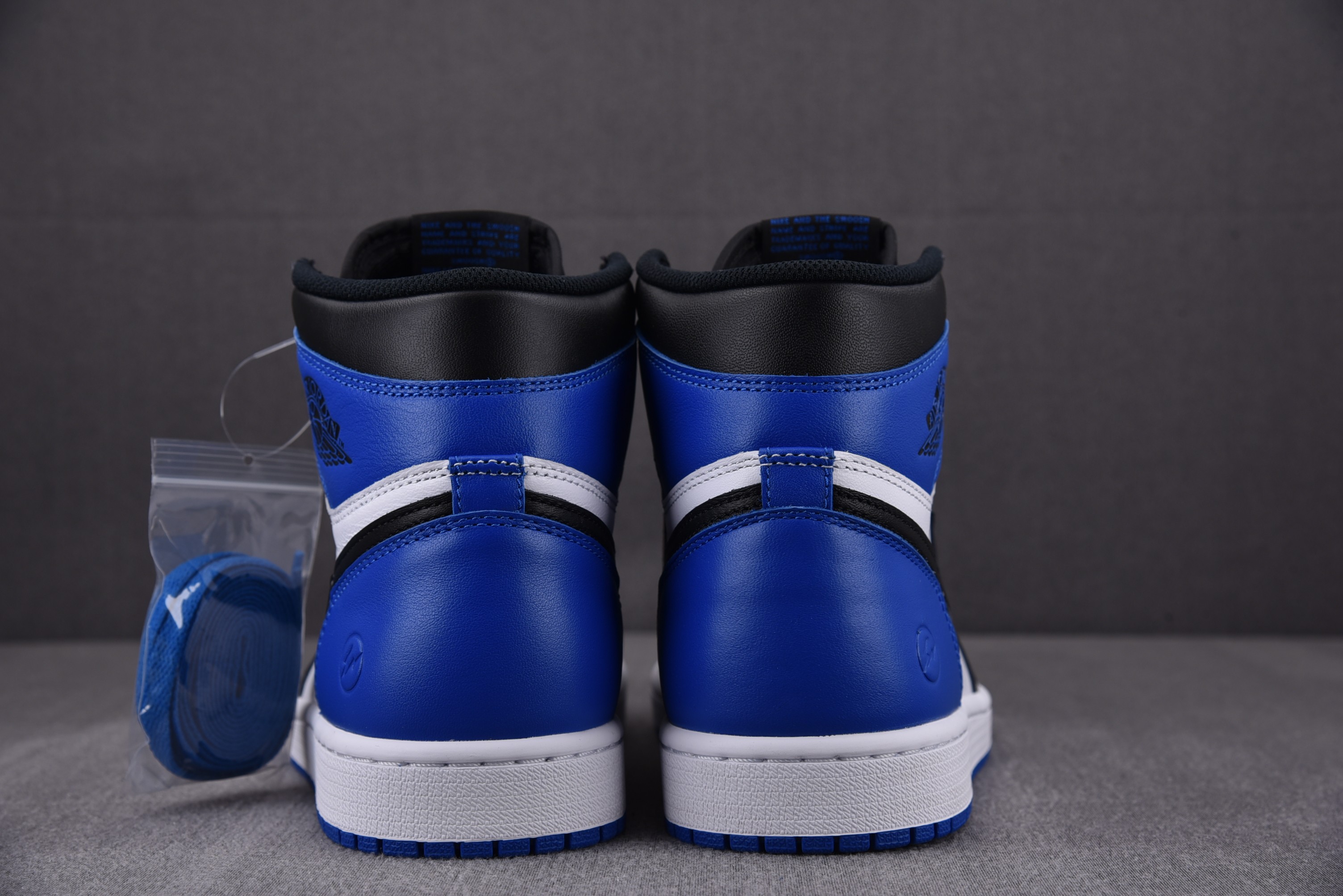 Jordan 1 Retro High Fragment