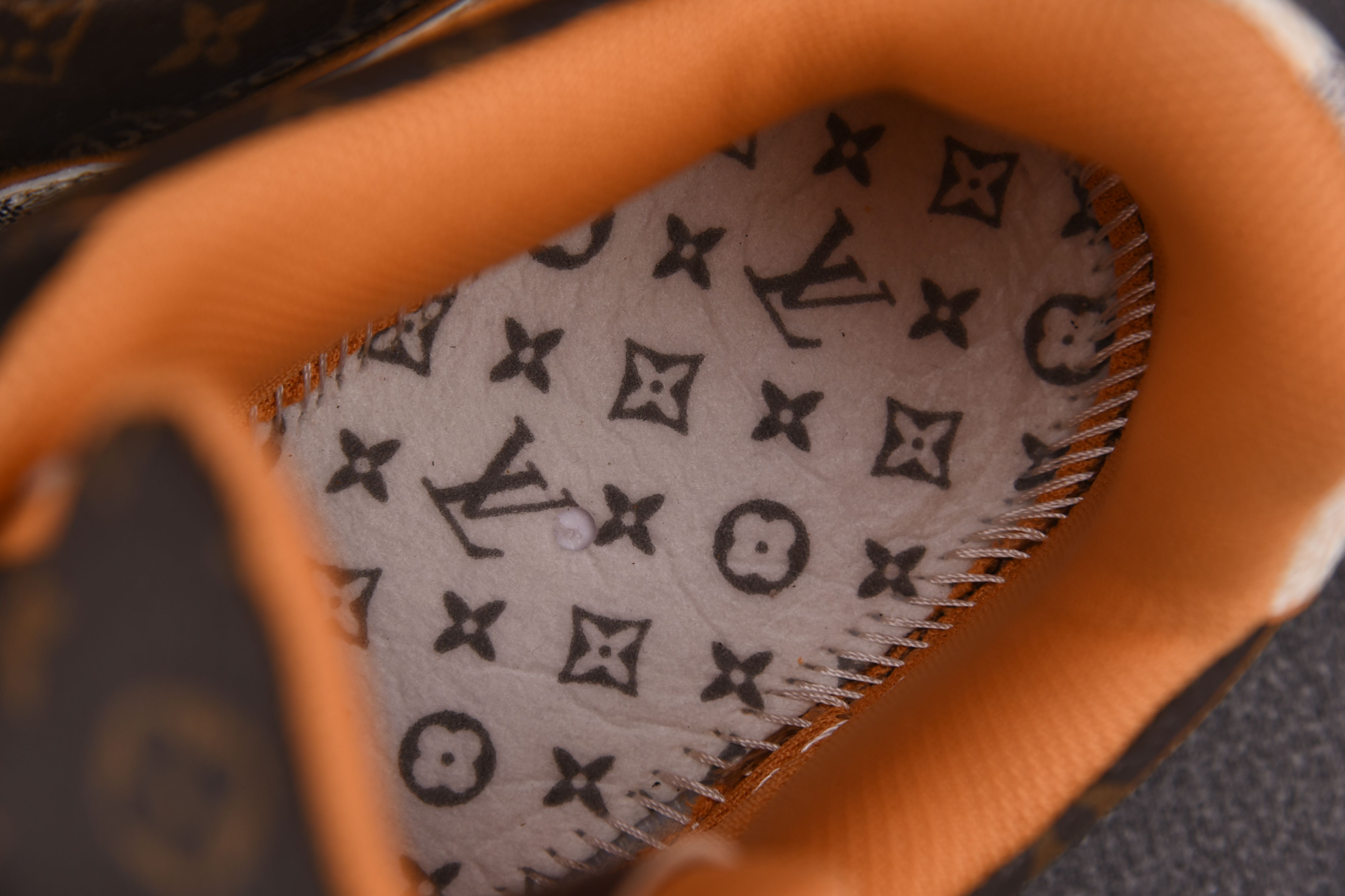 Nike Air Force 1 Low Louis Vuitton Monogram Brown Damier Azur 2 (Be careful about the size!!)