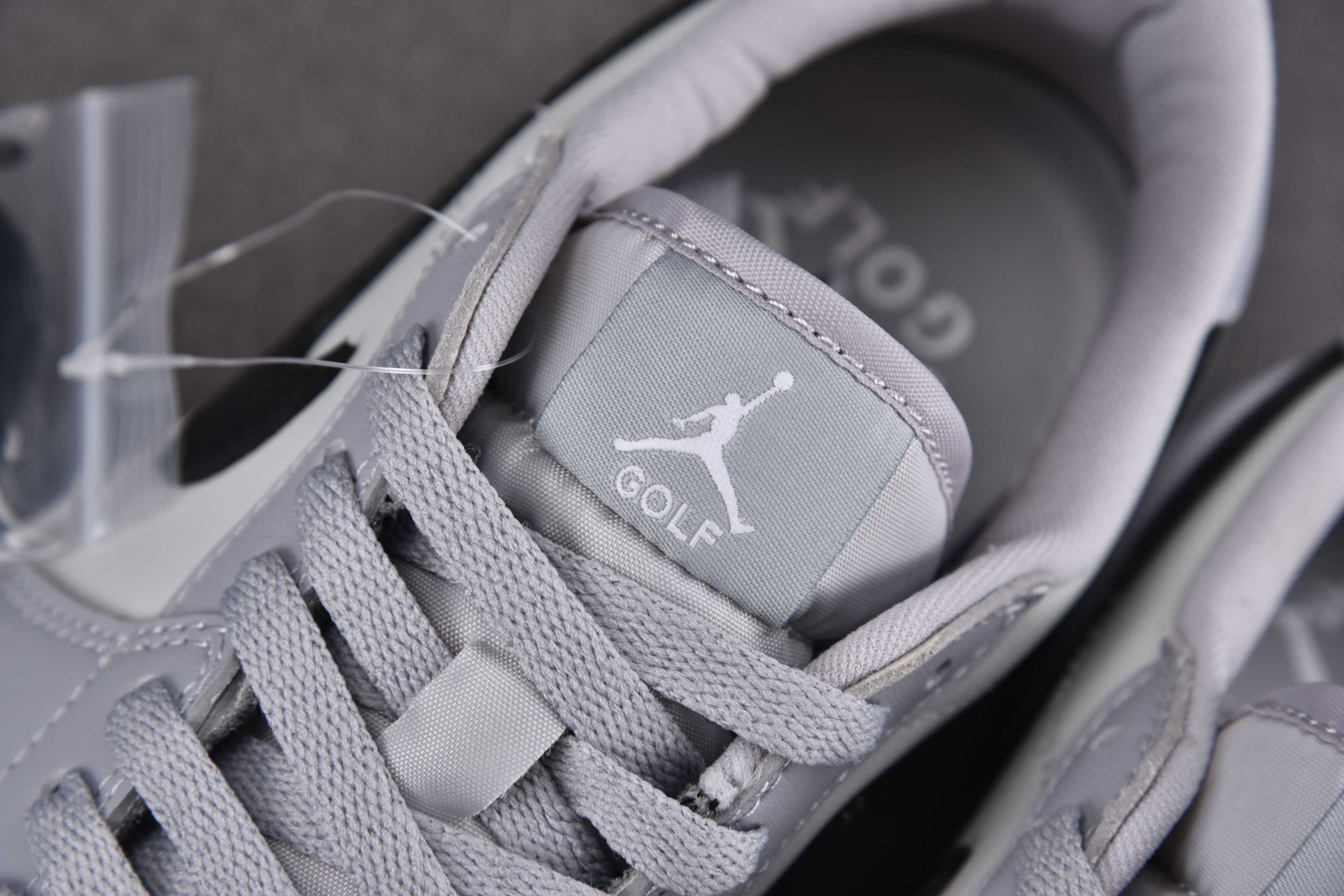 Jordan 1 Retro Low Golf Wolf Grey