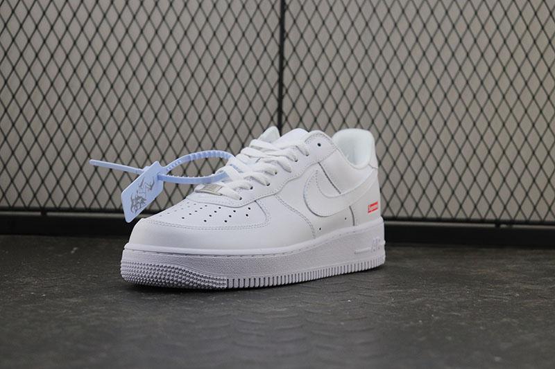 Nike Air Force 1 Low Supreme White