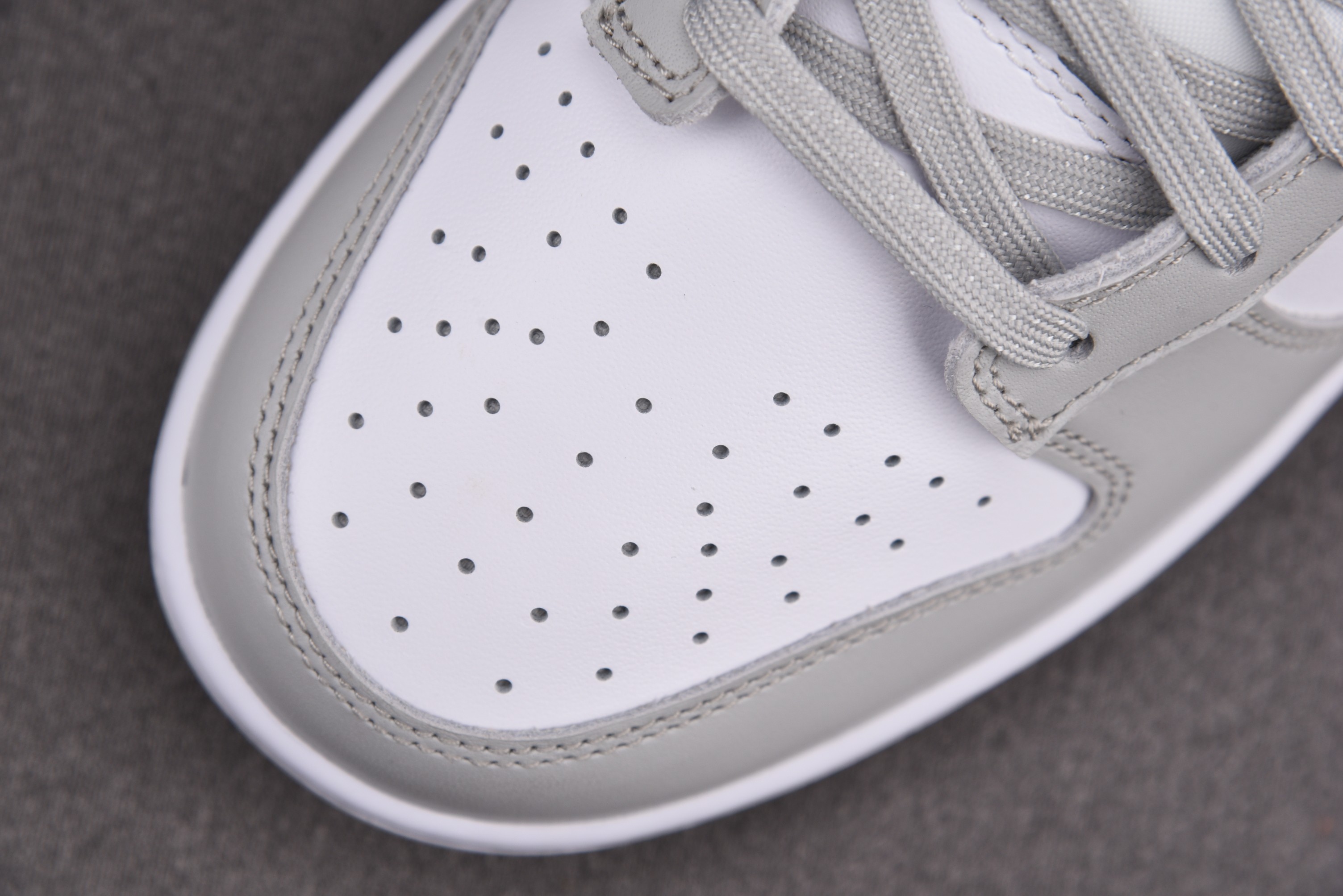 Nike Dunk Low Grey Fog