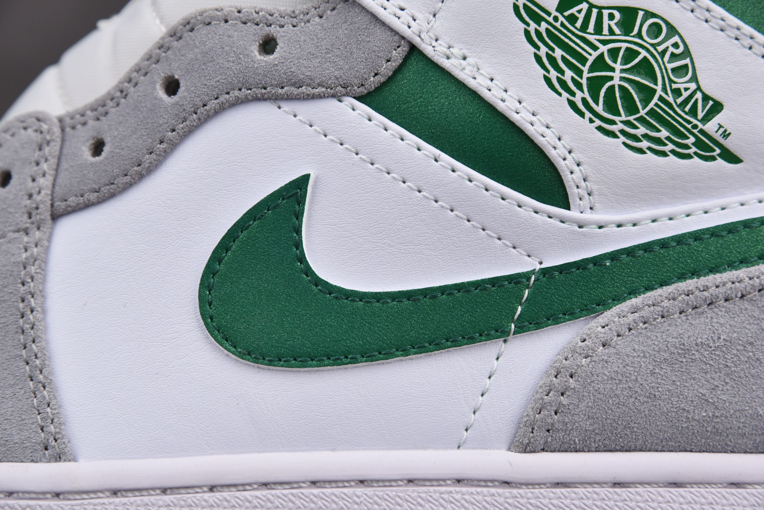 Jordan 1 Mid SE Grey Green