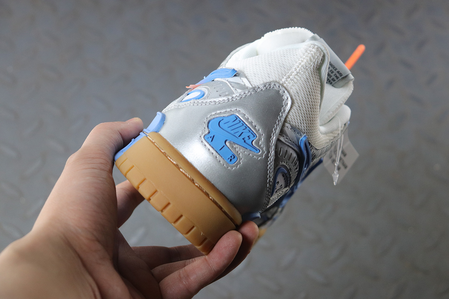 Nike Air Rubber Dunk   UNC