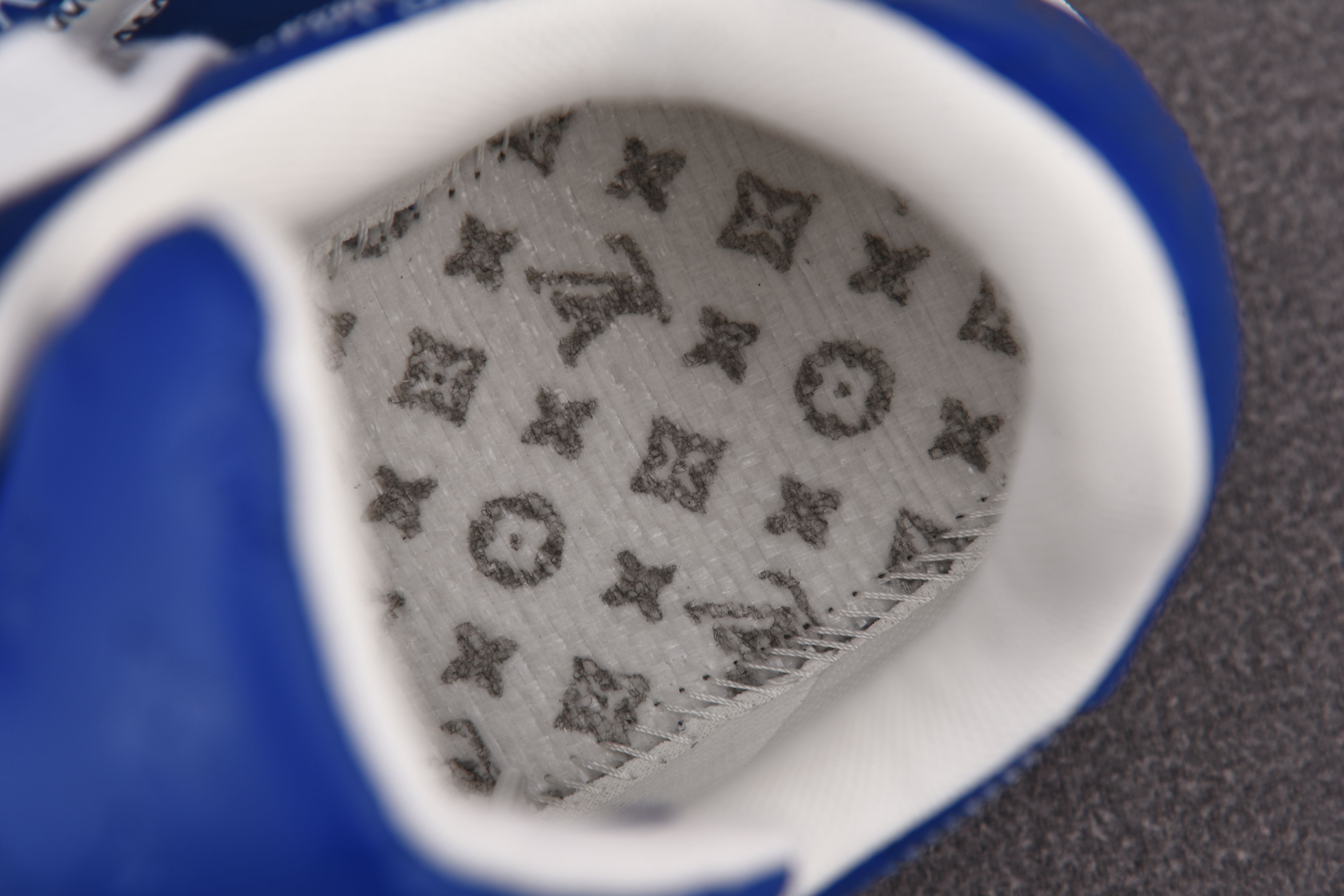 Nike Air Force 1 Low Louis Vuitton Royal Blue (Be careful about the size!!)