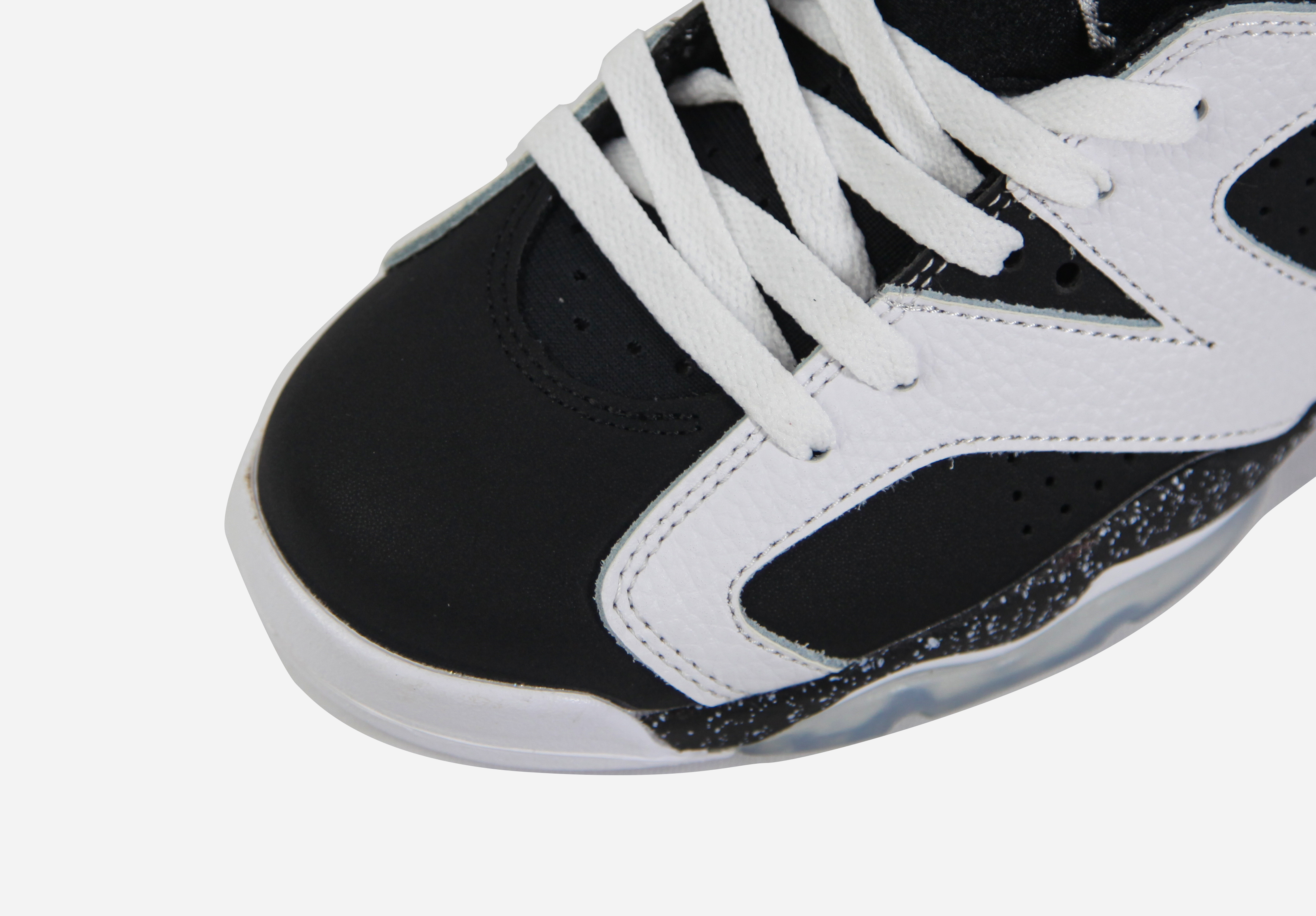 Jordan 6 Retro Oreo