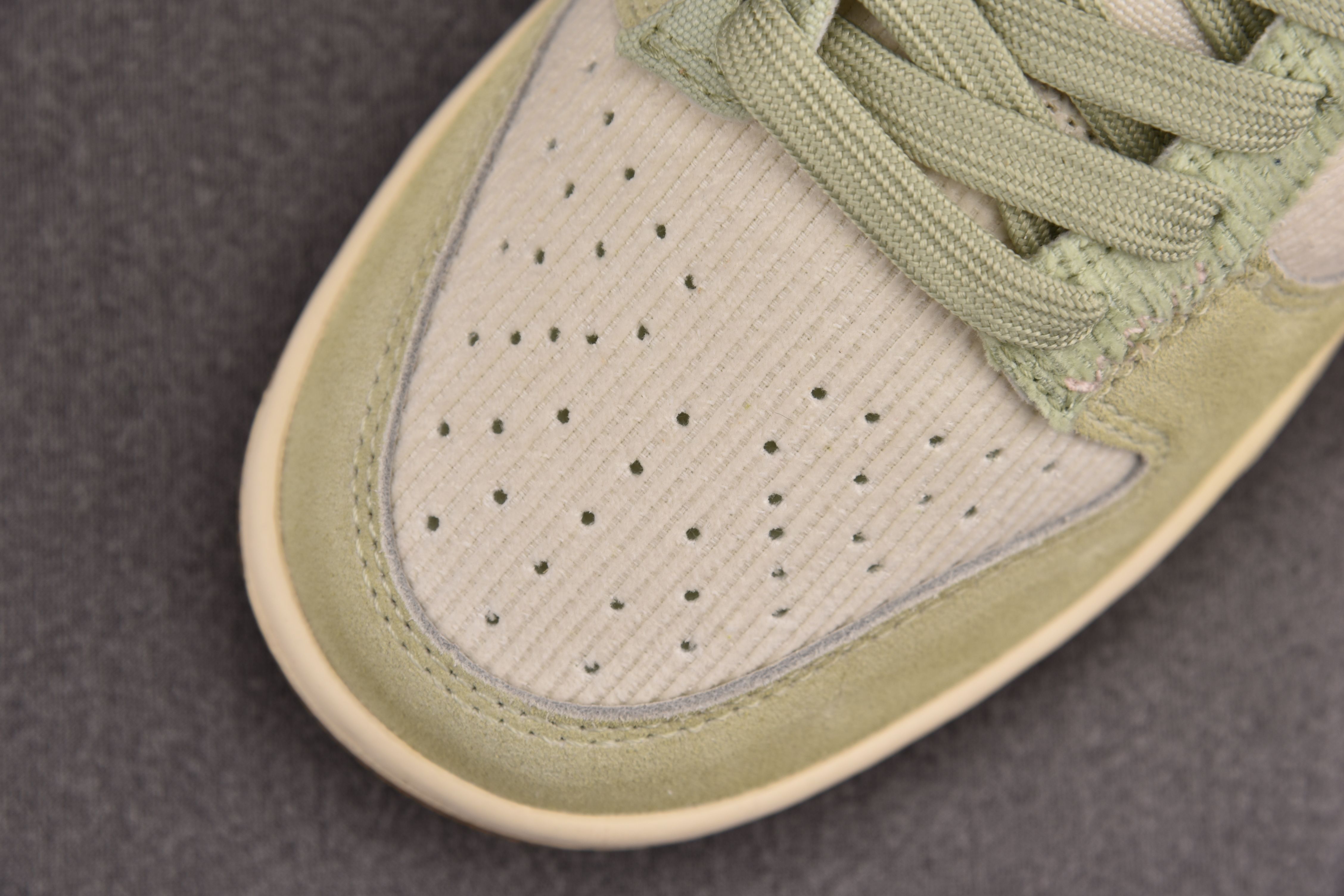 Nike Dunk Low On the Bright Side (Women Size!!)