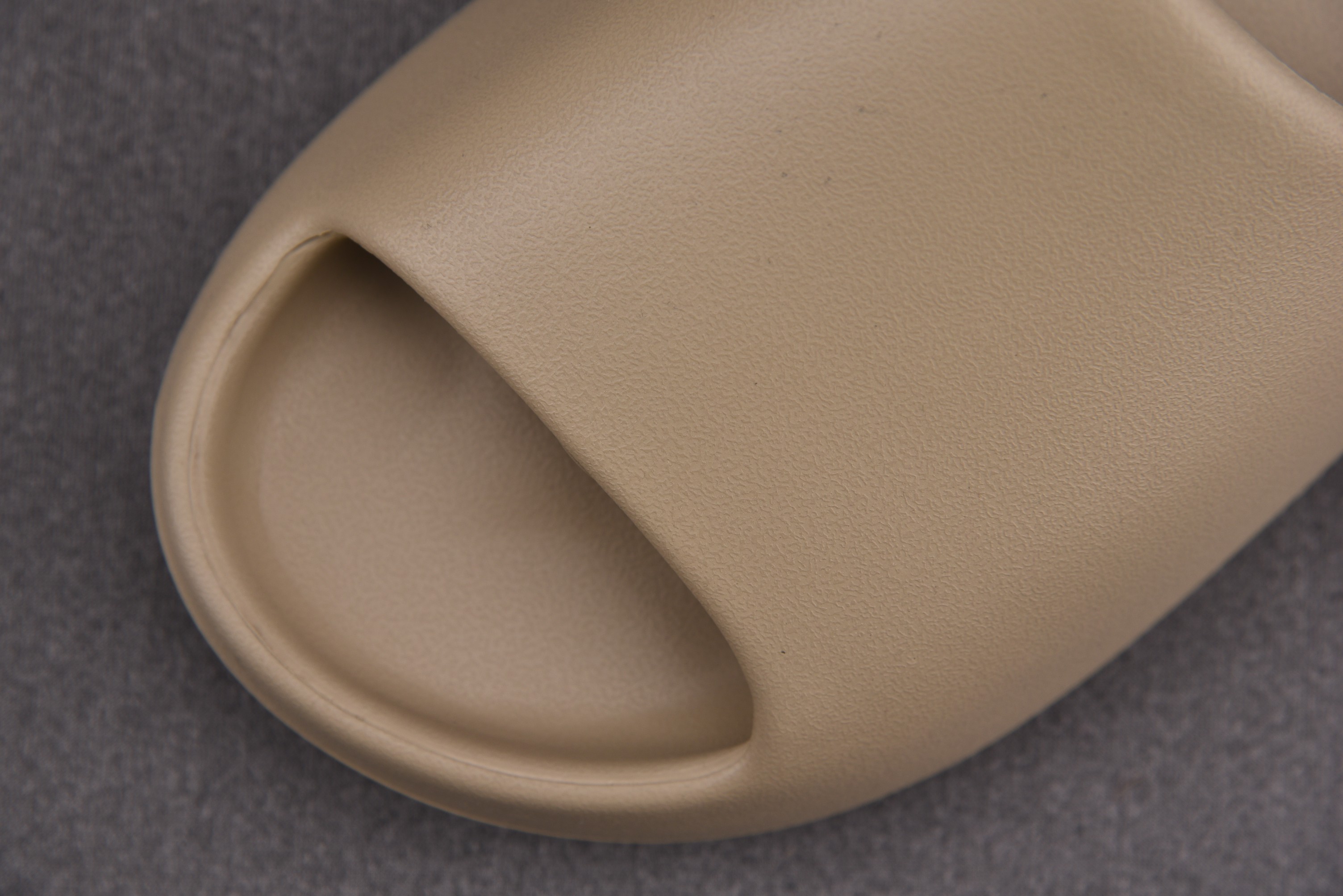 adidas Yeezy Slide Pure (One Size Smaller!!)