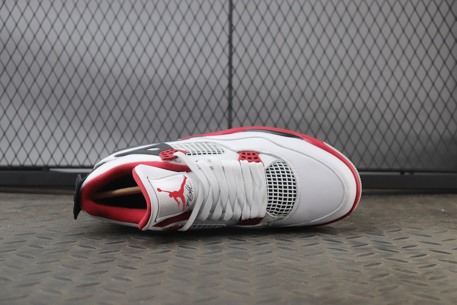 Jordan 4 Retro Fire Red (2020)