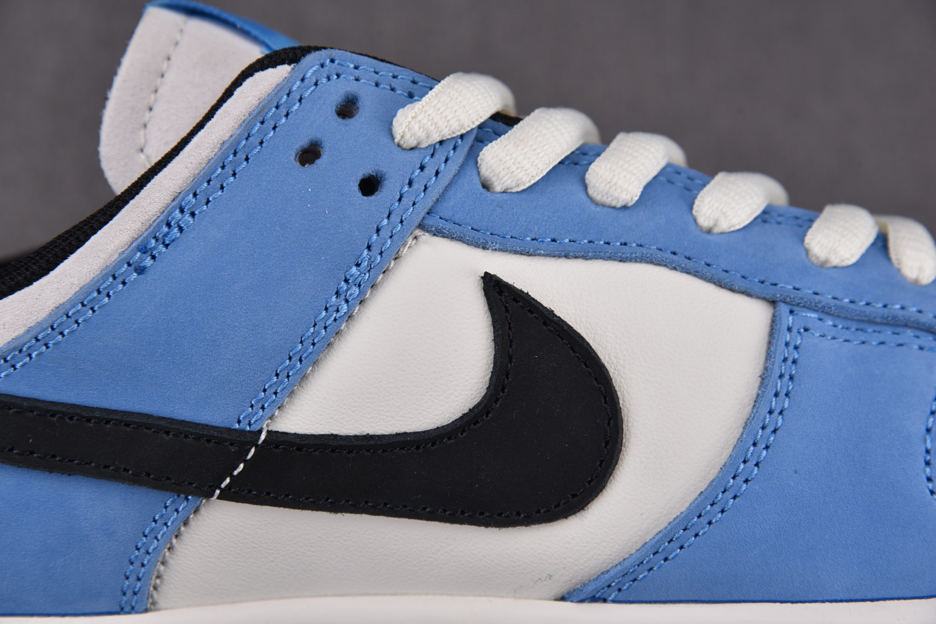 Nike SB Dunk Low Racing Buggt Sand Scorchrc