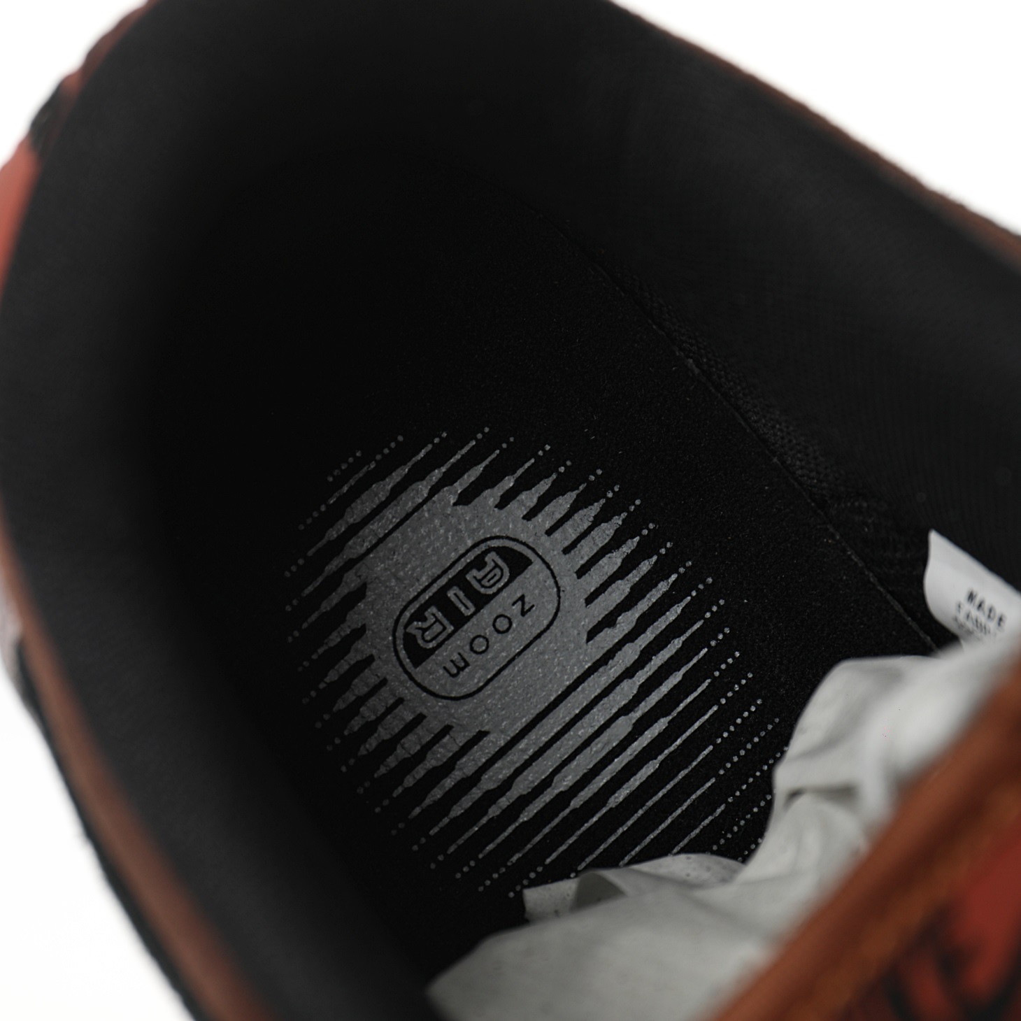 Nike SB Dunk Low Joe Strummer