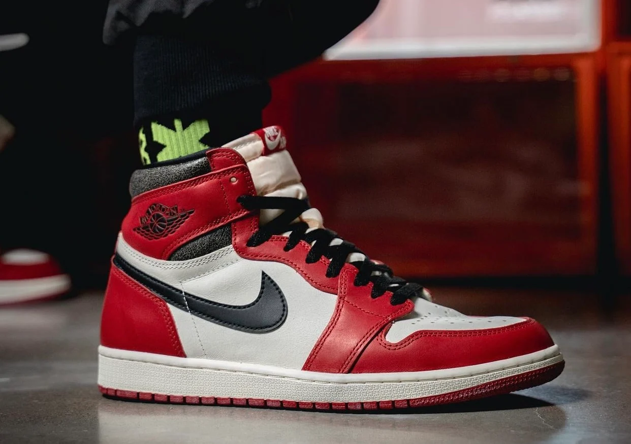 Jordan 1 Retro High OG Chicago Reimagined (Chicago Lost and Found)