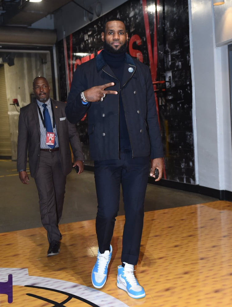 Jordan 1 Retro High   University Blue