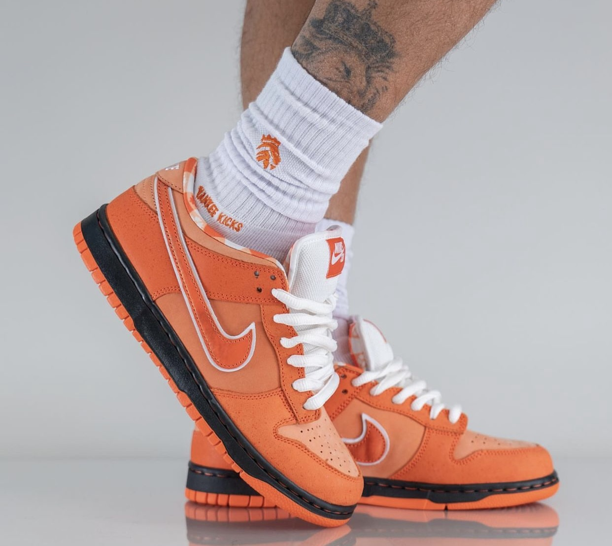 Nike SB Dunk Low Orange Lobster