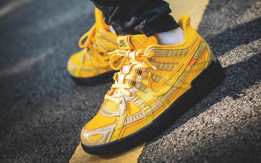 Nike Air Rubber Dunk   University Gold