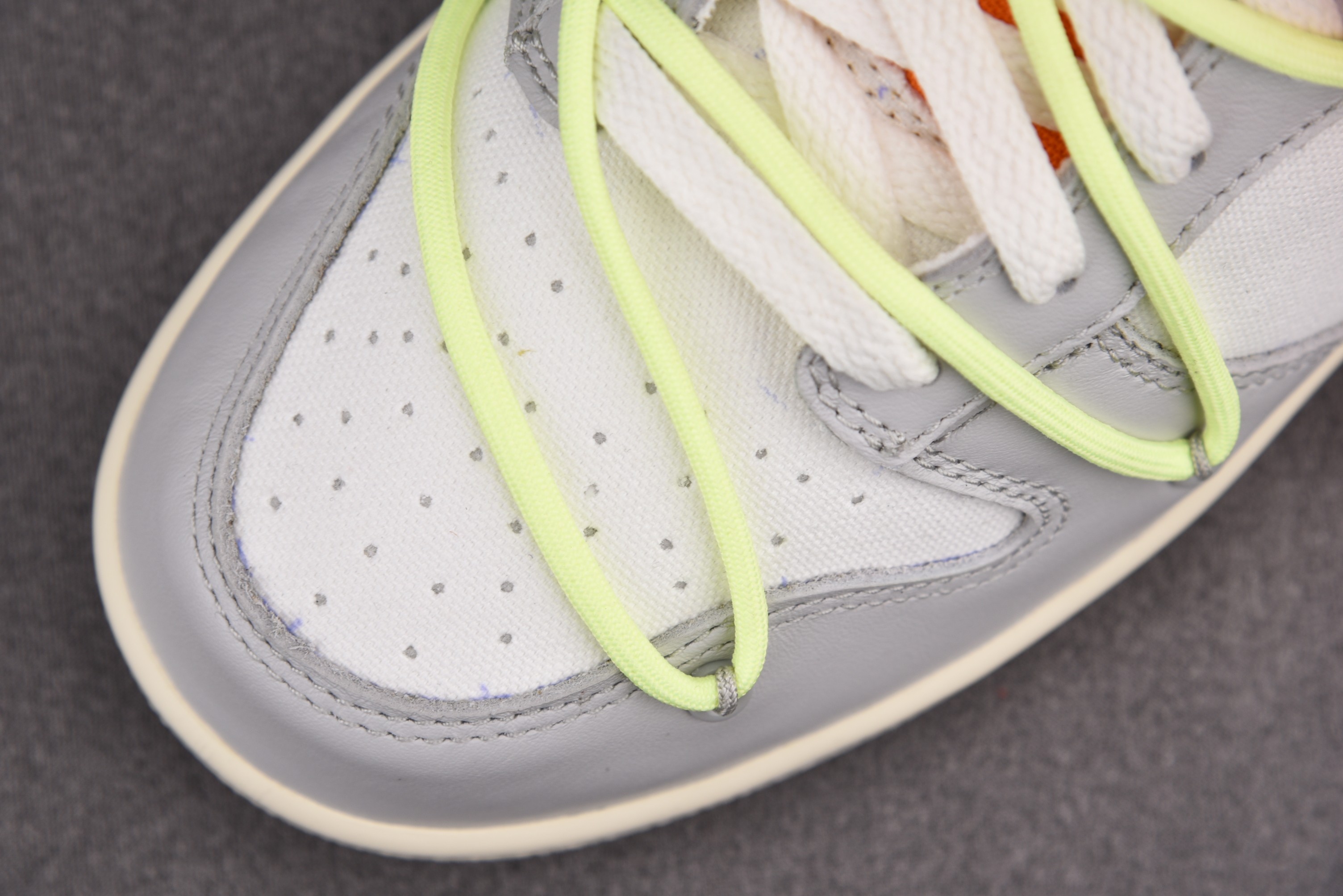 Nike Dunk Low   Lot 43