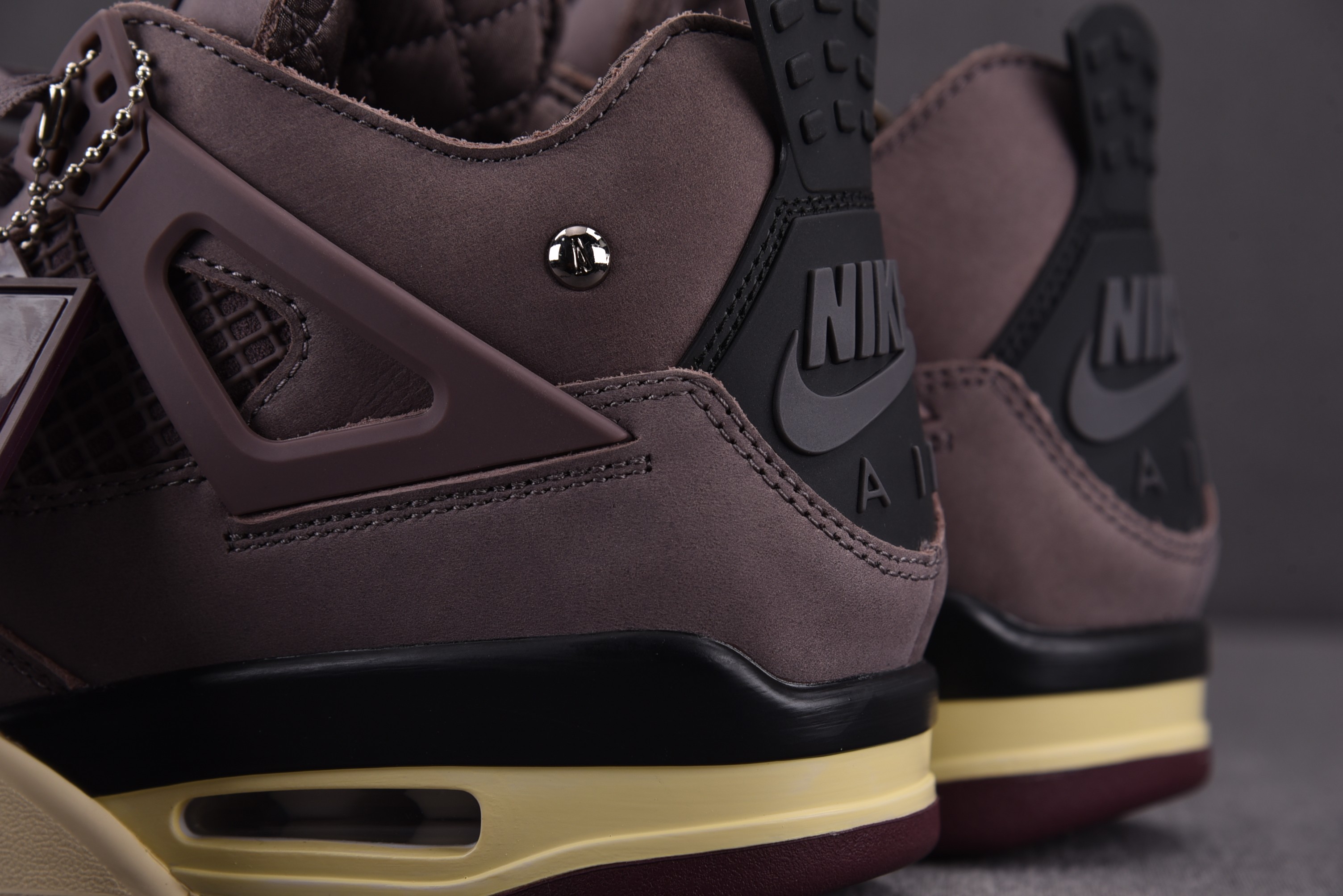Jordan 4 Retro A Ma Maniére Violet Ore