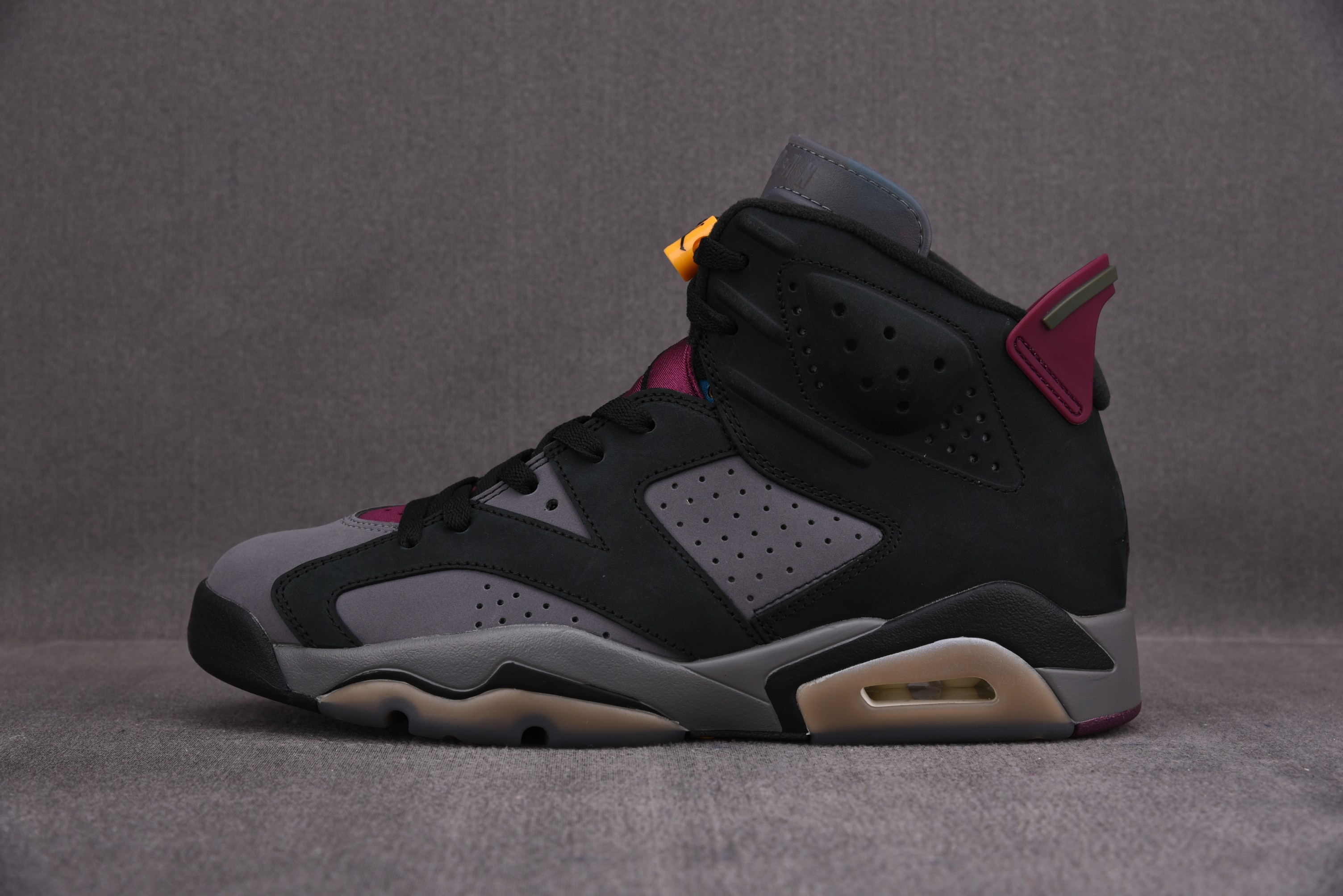 Jordan 6 Retro Bordeaux