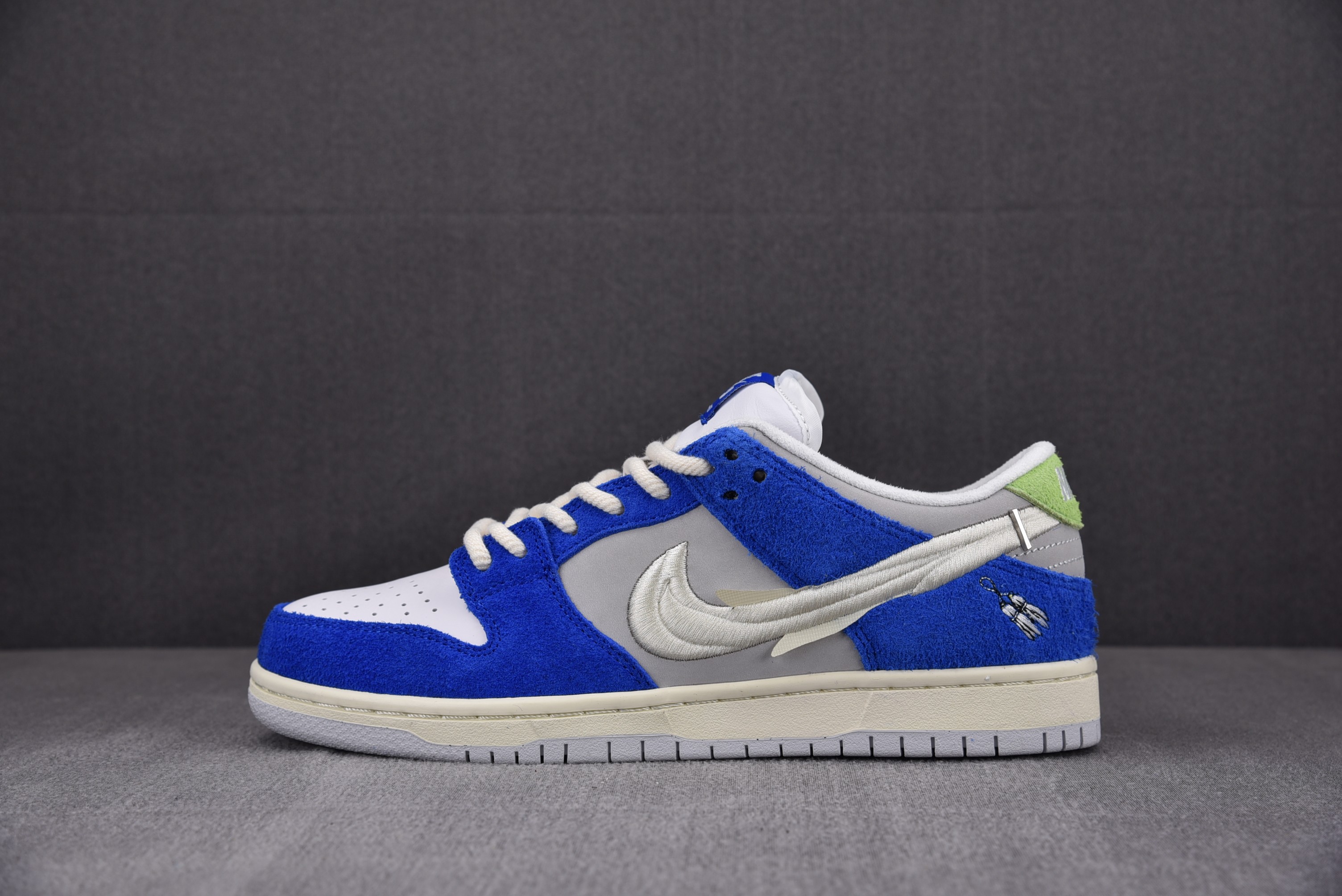 Nike SB Dunk Low Pro Fly Streetwear Gardenia