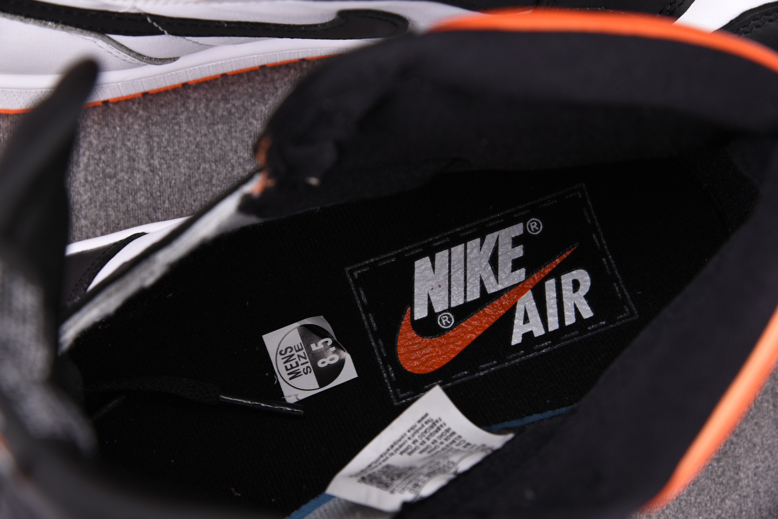 Jordan 1 Retro High Electro Orange