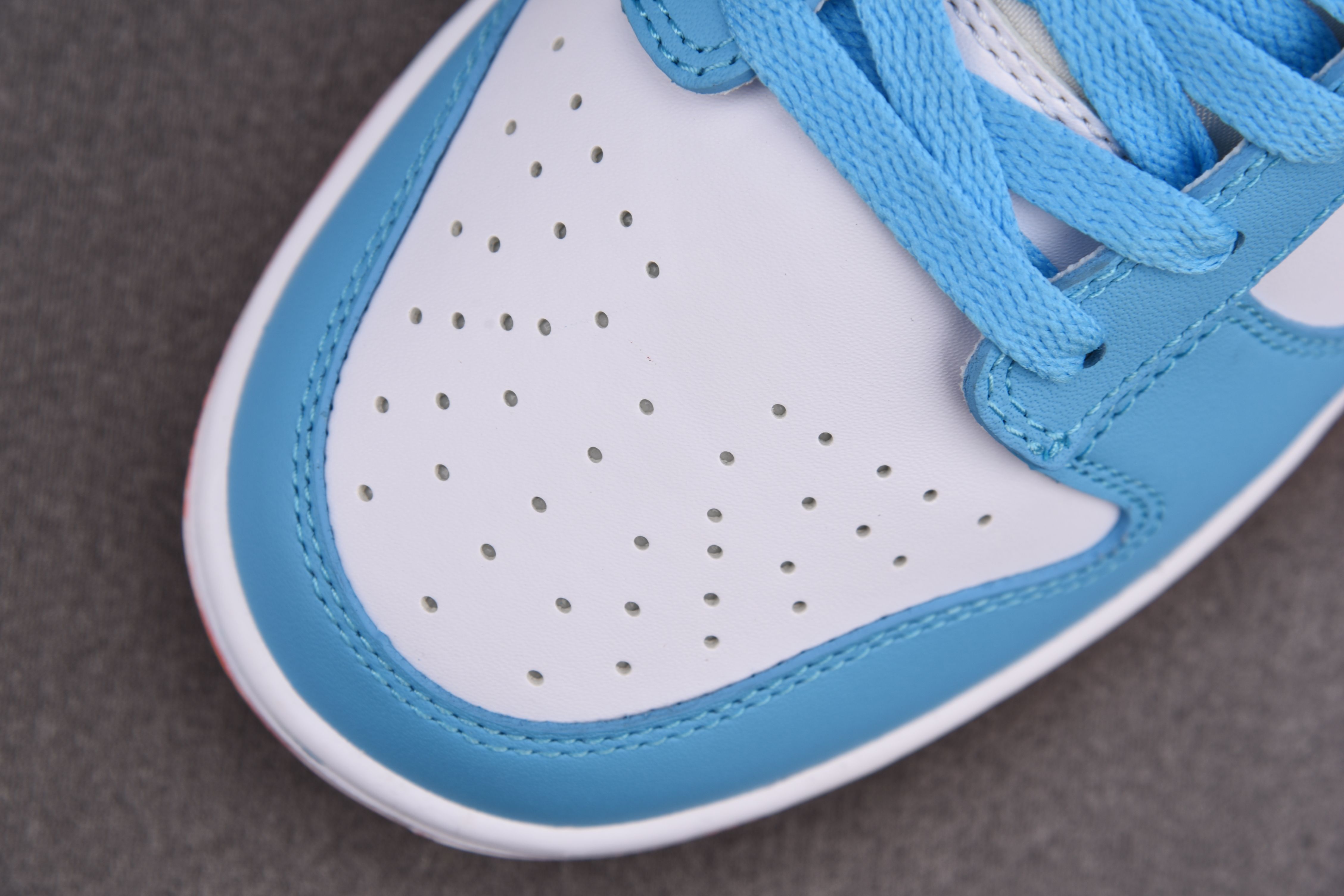 Nike Dunk Low Kyrie Irving Baltic Blue