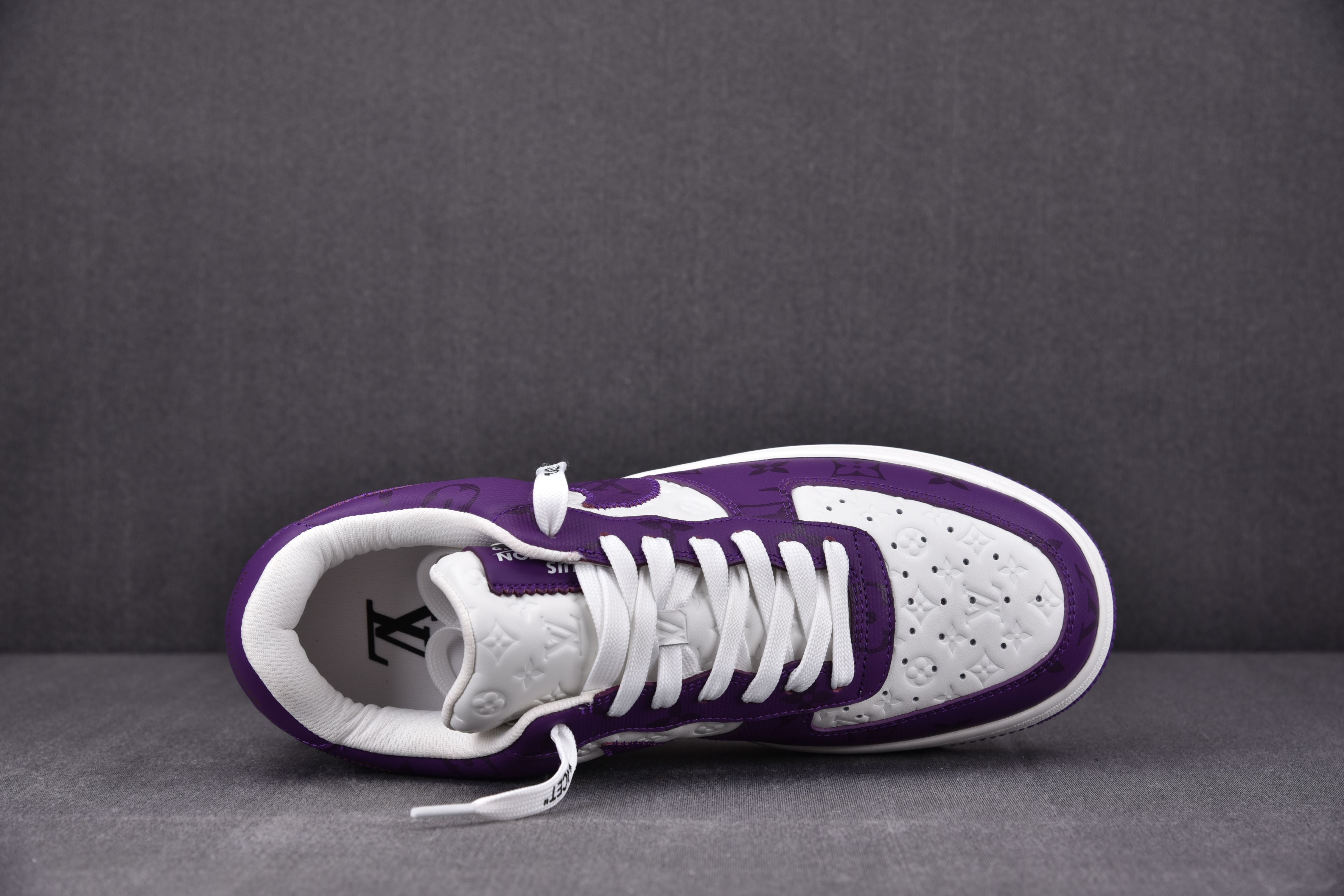 Nike Air Force 1 Low Louis Vuitton Royal Purple (Be careful about the size!!)