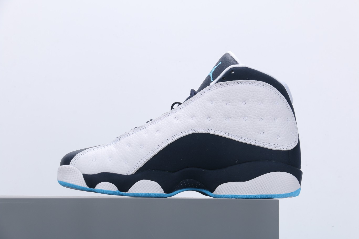 Jordan 13 Retro Obsidian Powder Blue White
