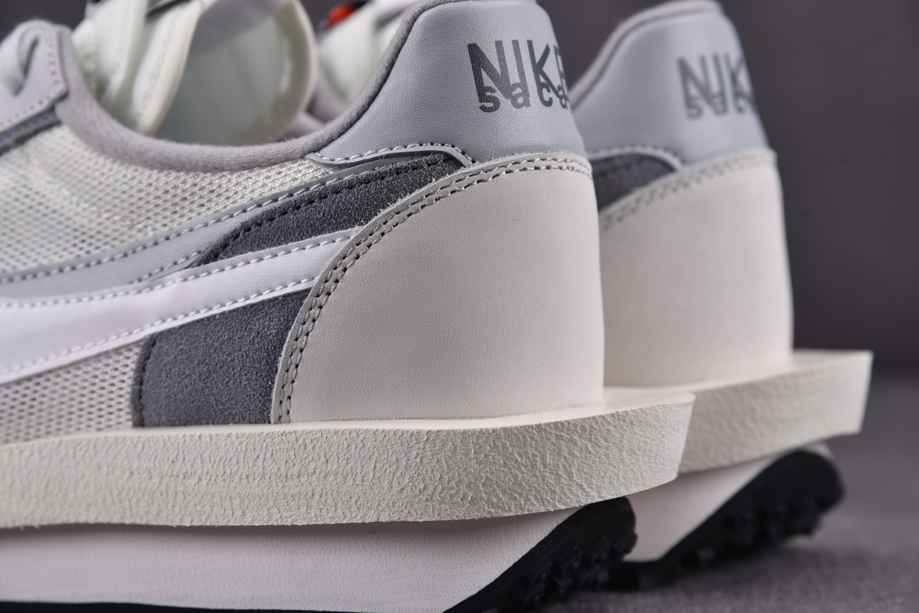 Nike LD Waffle Sacai White Grey