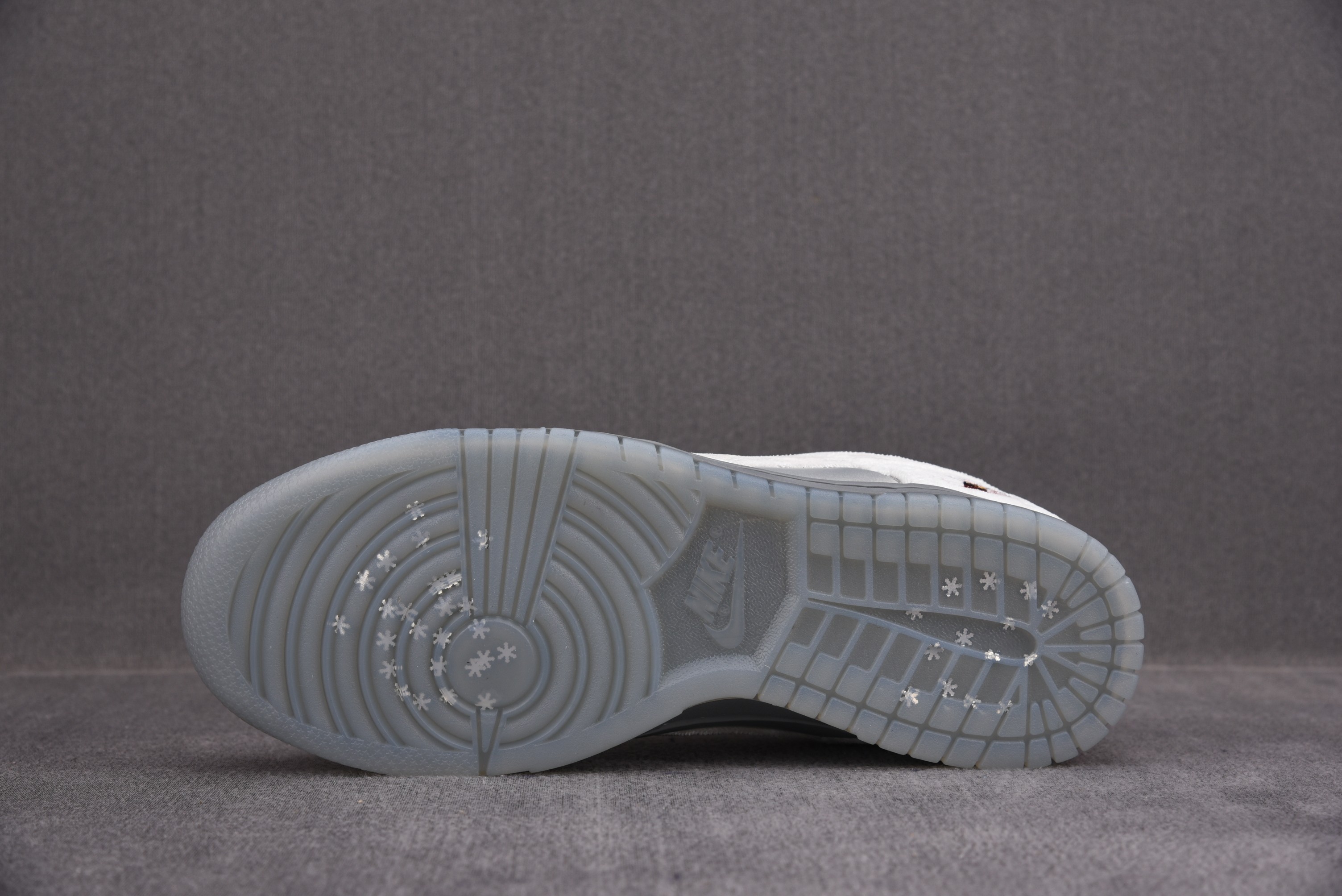 Nike Dunk Low Ice (Women Size!!)