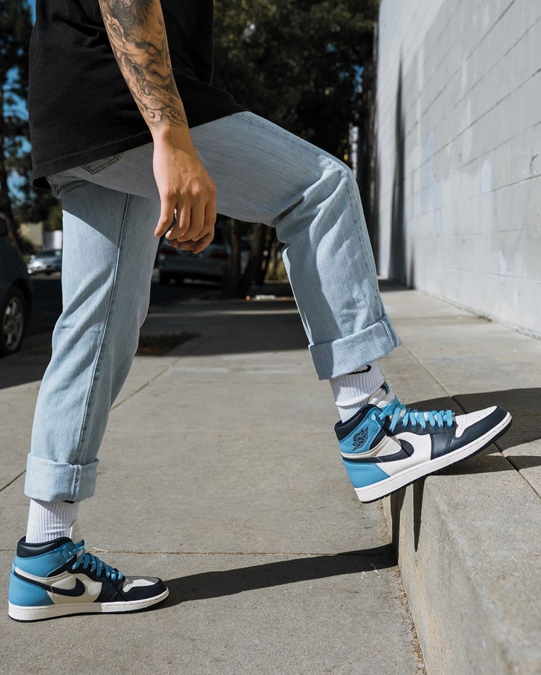 Jordan 1 Retro High Obsidian UNC
