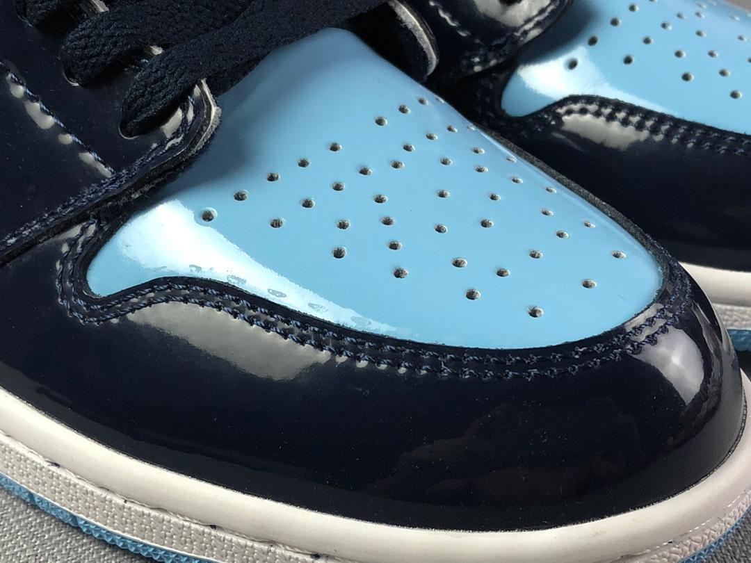 Jordan 1 Retro High UNC Patent (WOMEN SIZE!!)