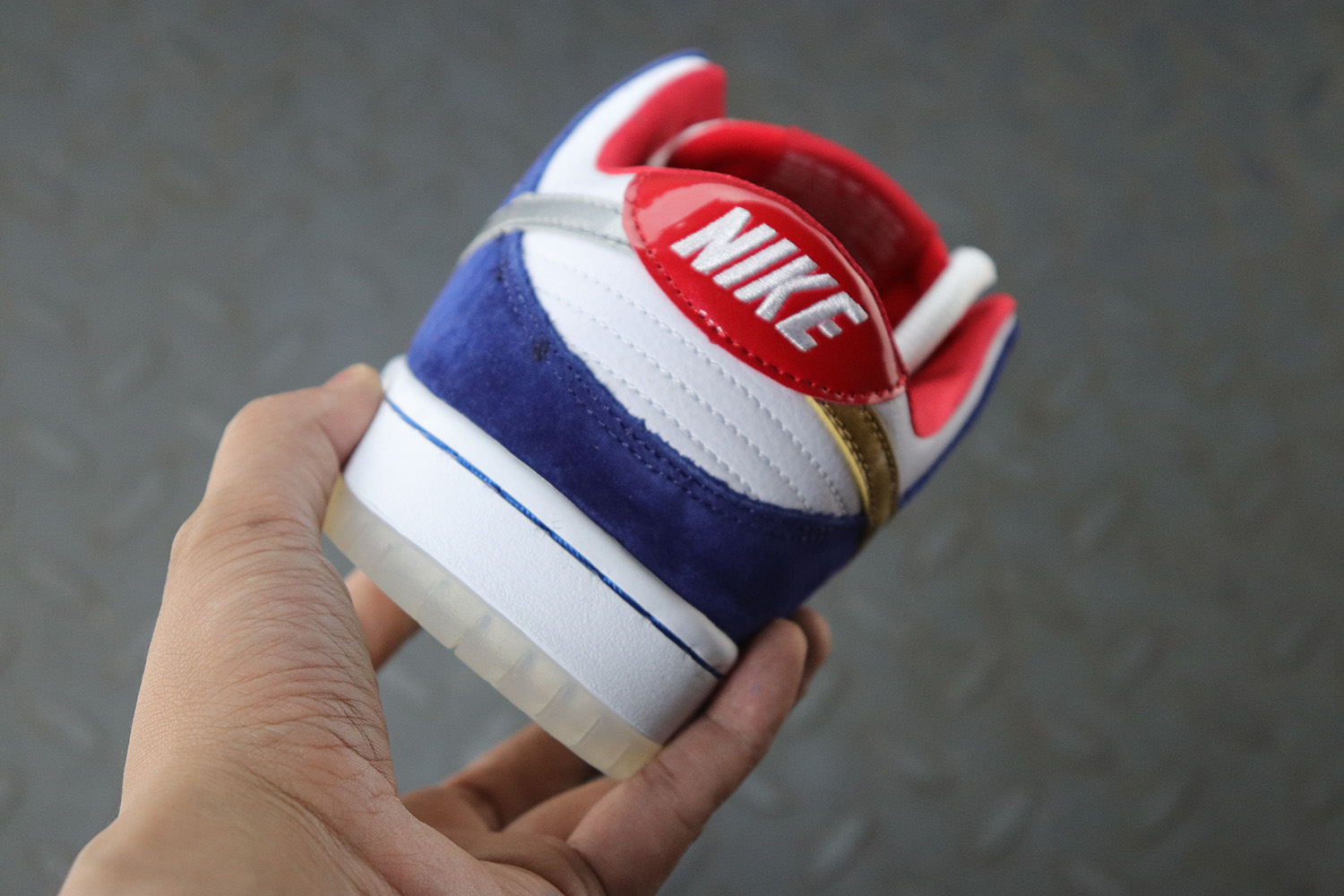 Nike Dunk SB Low Ishod Wair  BMW