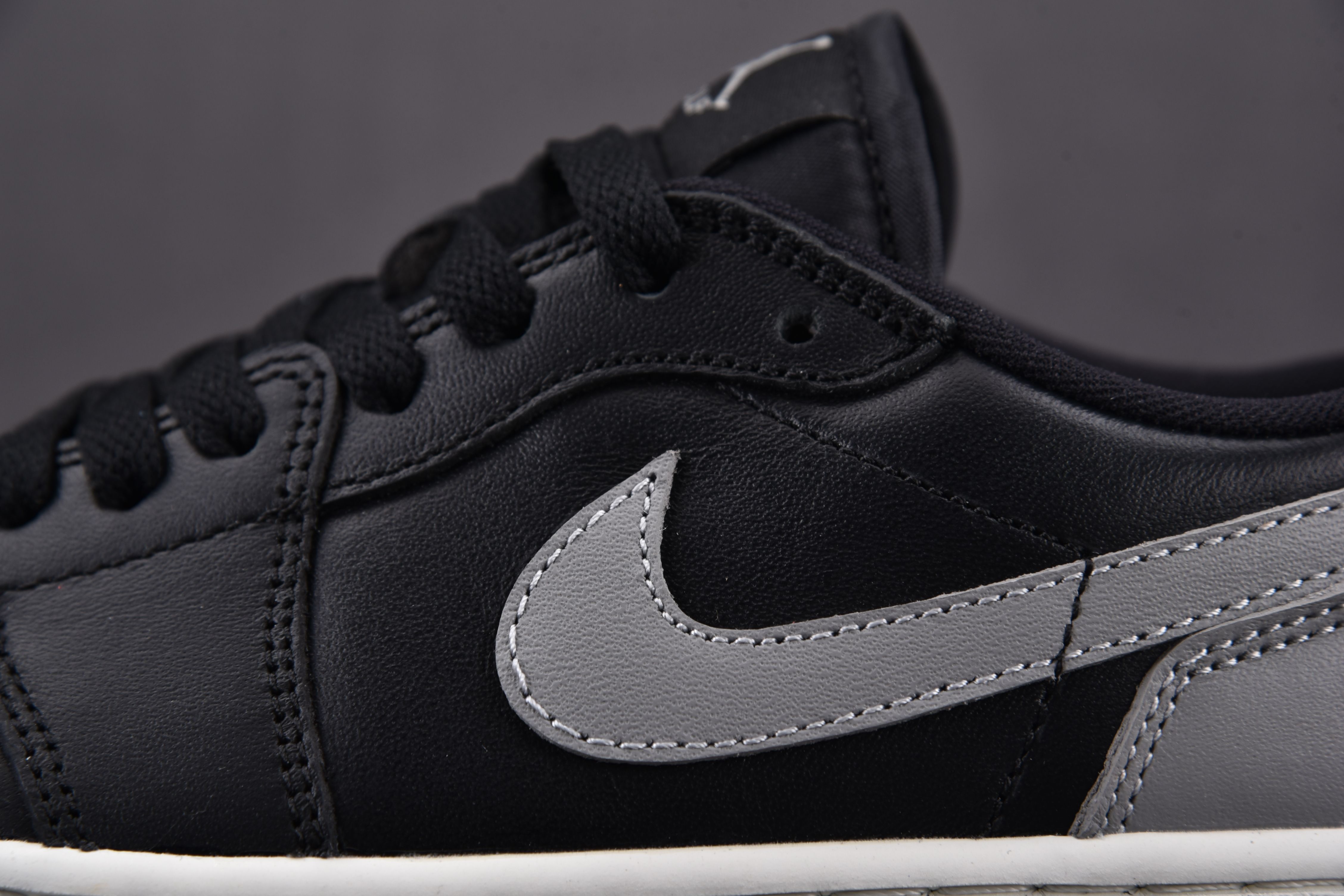 Jordan 1 Retro Low Golf Shadow