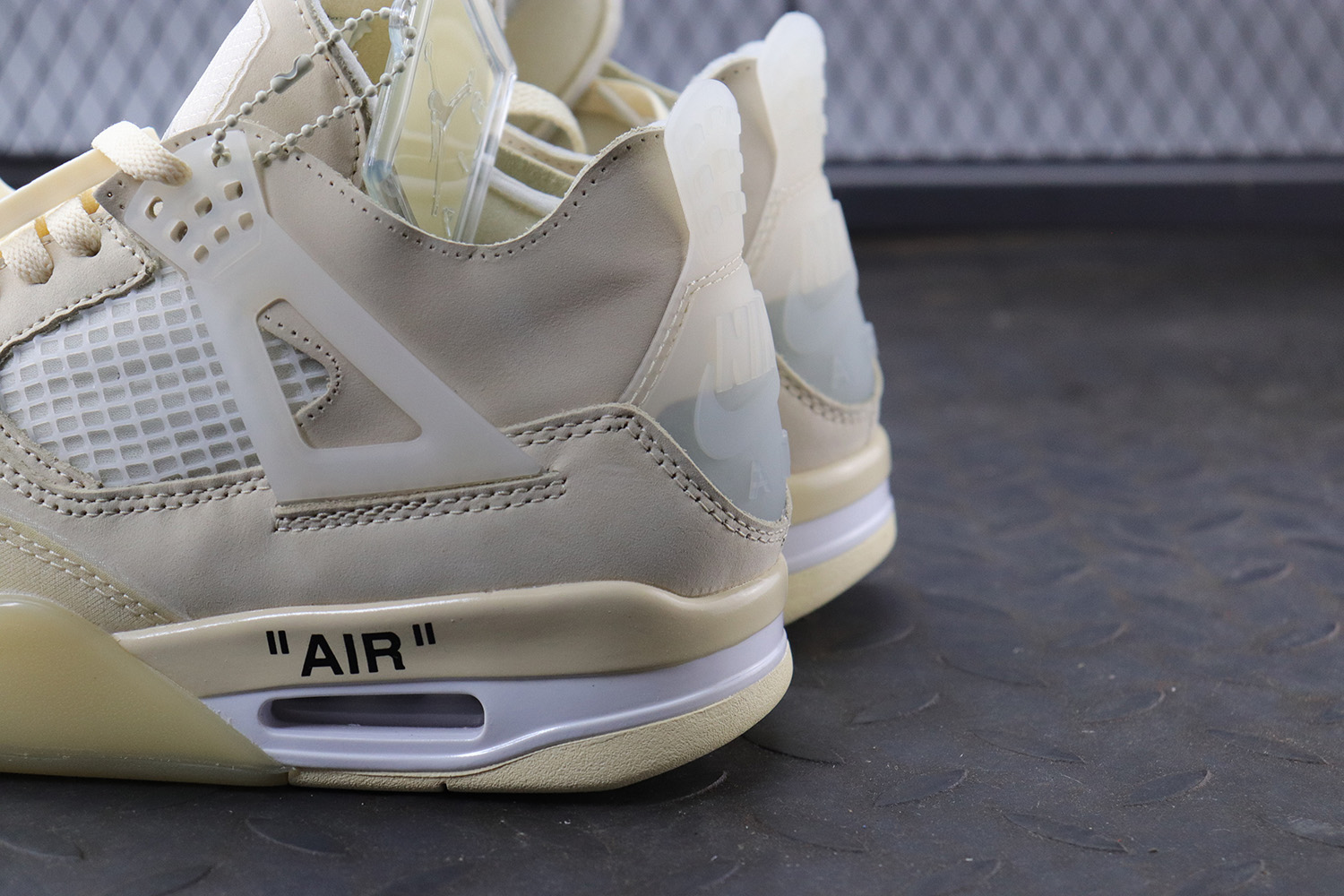 Jordan 4   Sail (WOMEN SIZE!!)