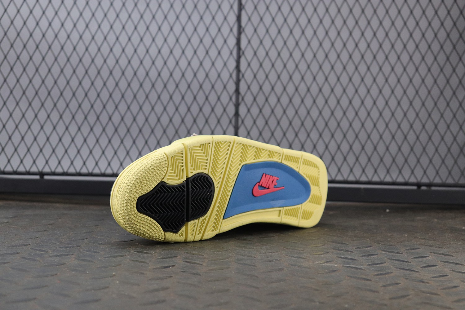 Jordan 4 Retro Union Off Noir