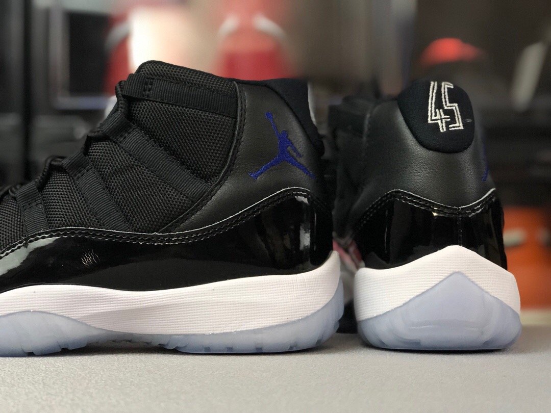 Jordan 11 Retro Space Jam