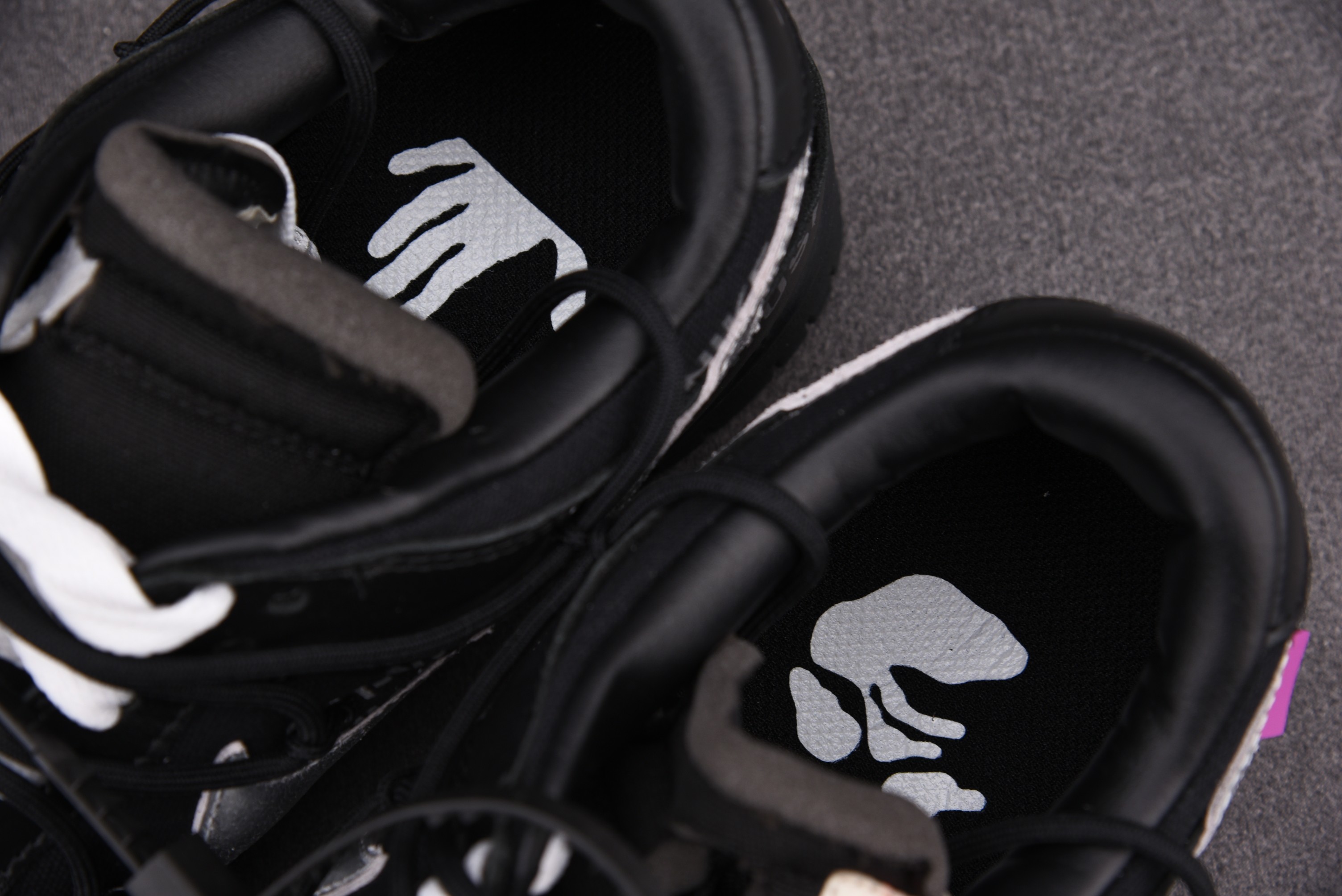 Nike Dunk Low   Lot 50