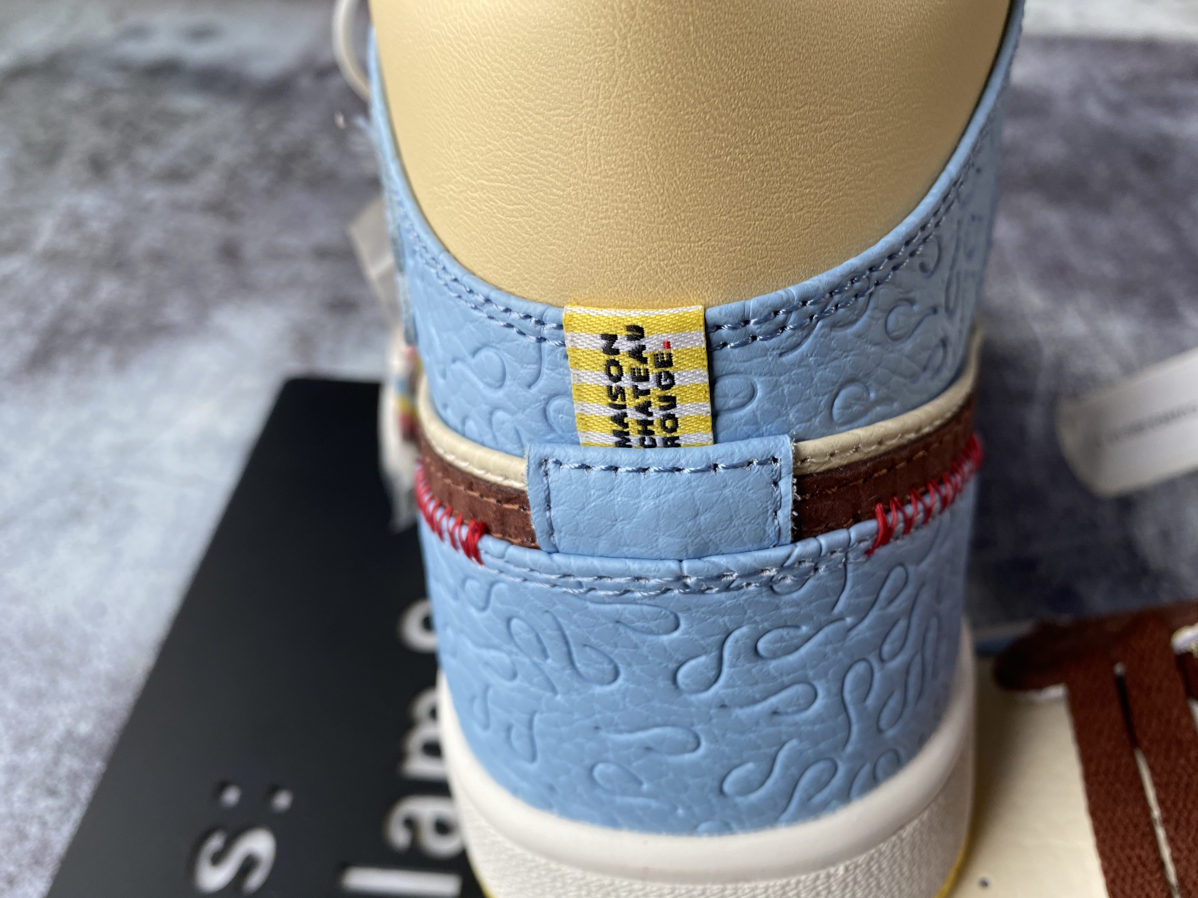Jordan 1 Mid SE Fearless Maison Chateau Rouge